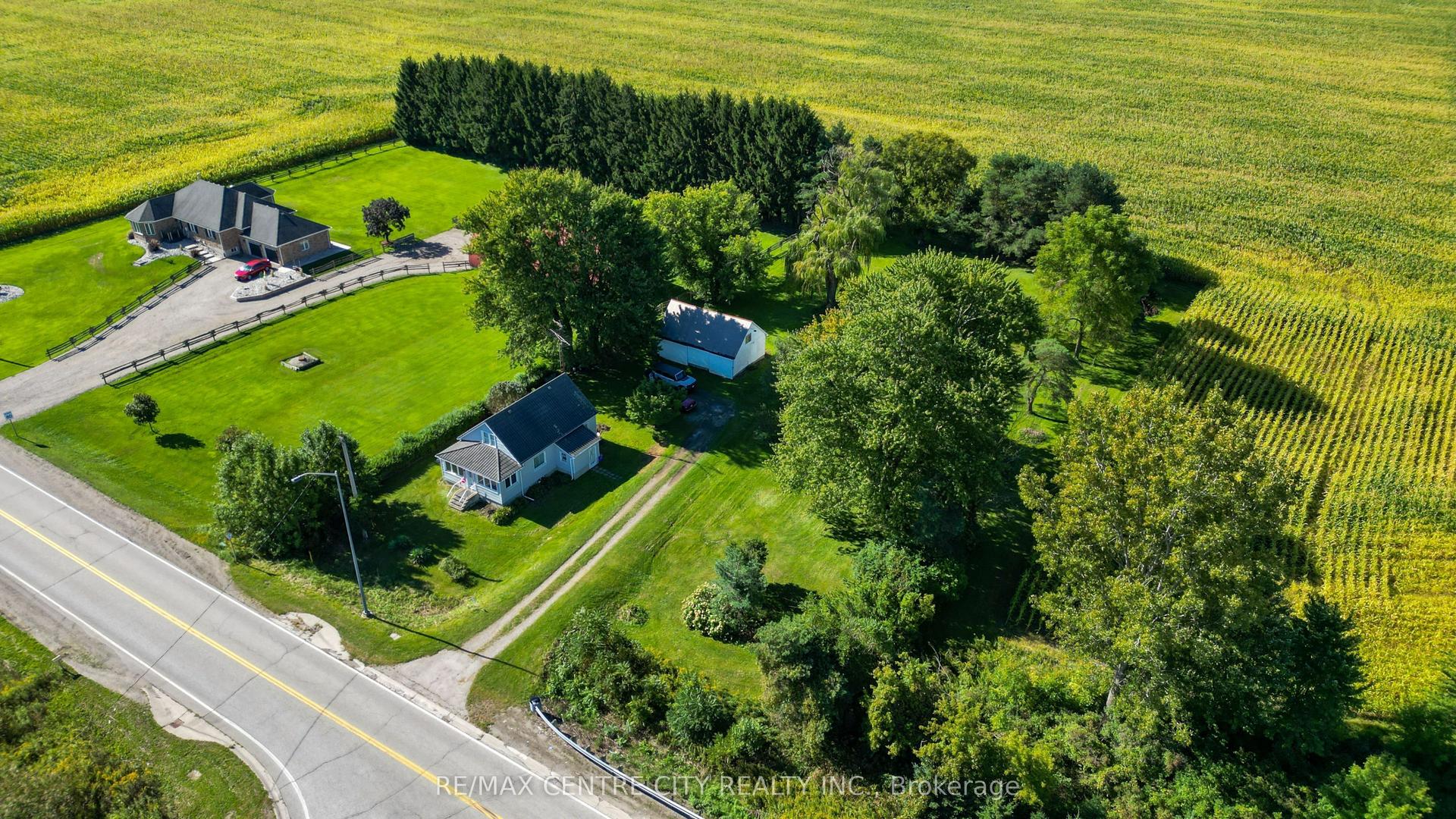12329 Graham Road, West Elgin — Detached for sale, photo 1