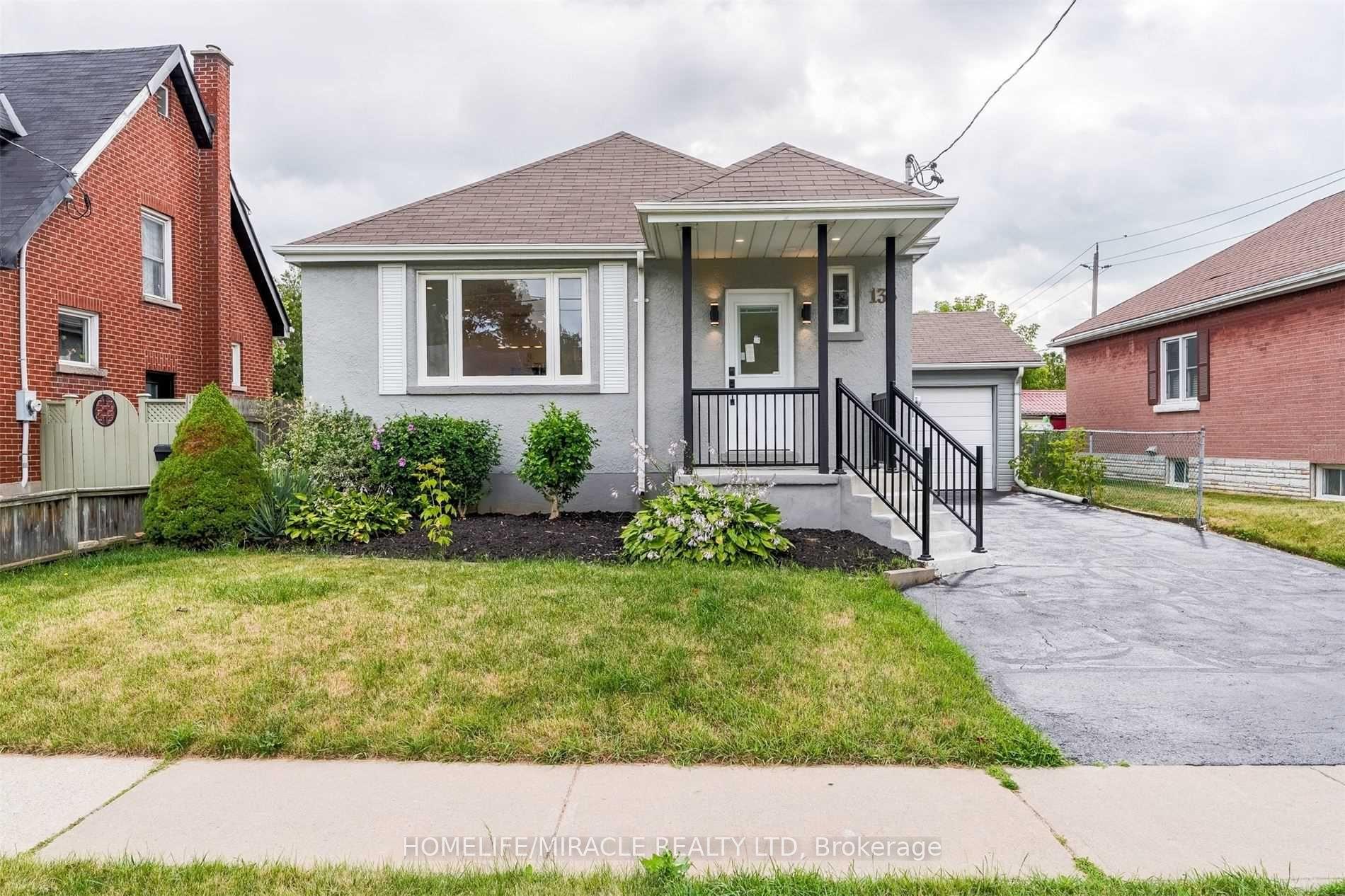 135 Central Park Boulevard N, Oshawa — Detached for lease, photo 1