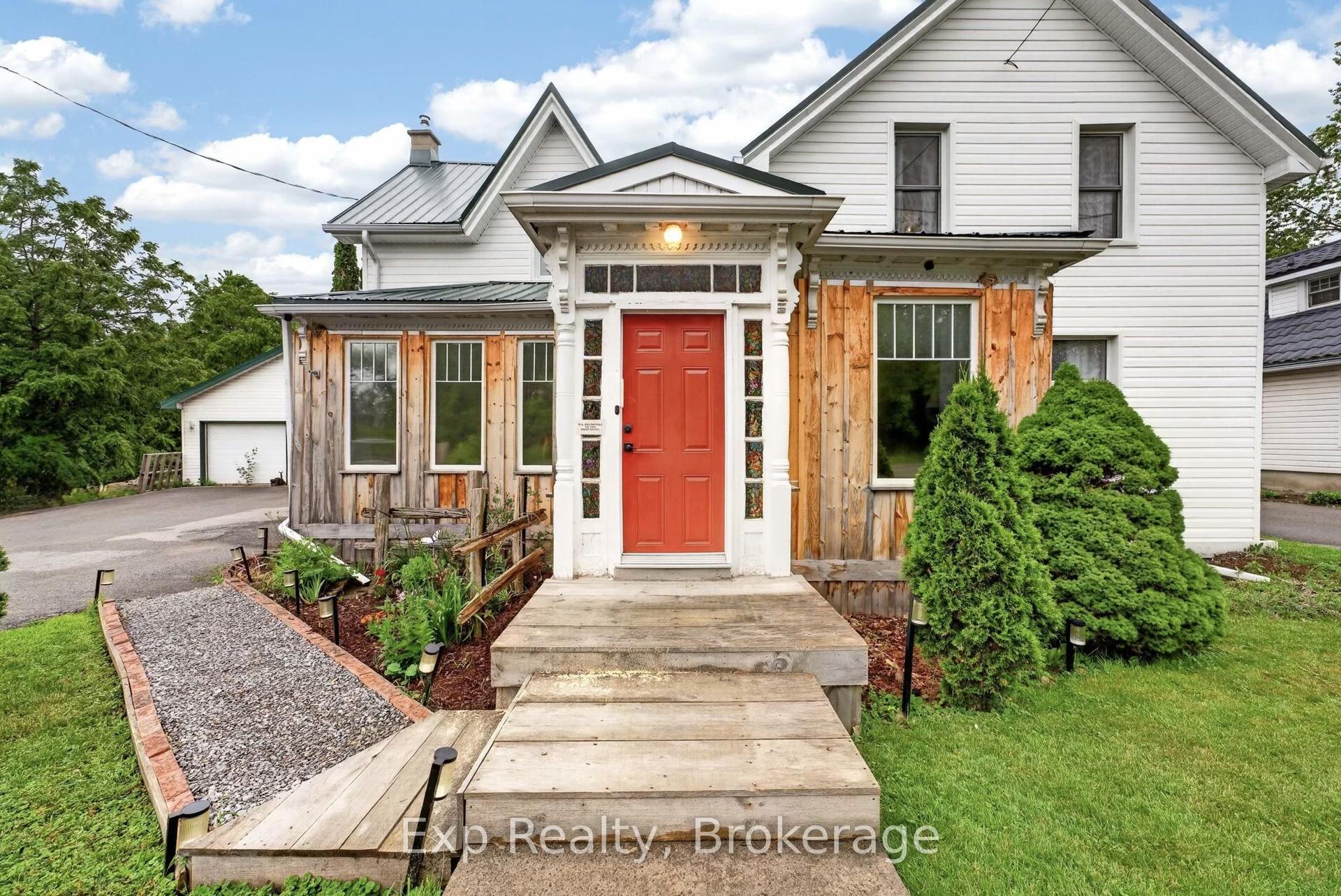 487 Cannifton Rd Road N, Belleville — Detached for sale, photo 1