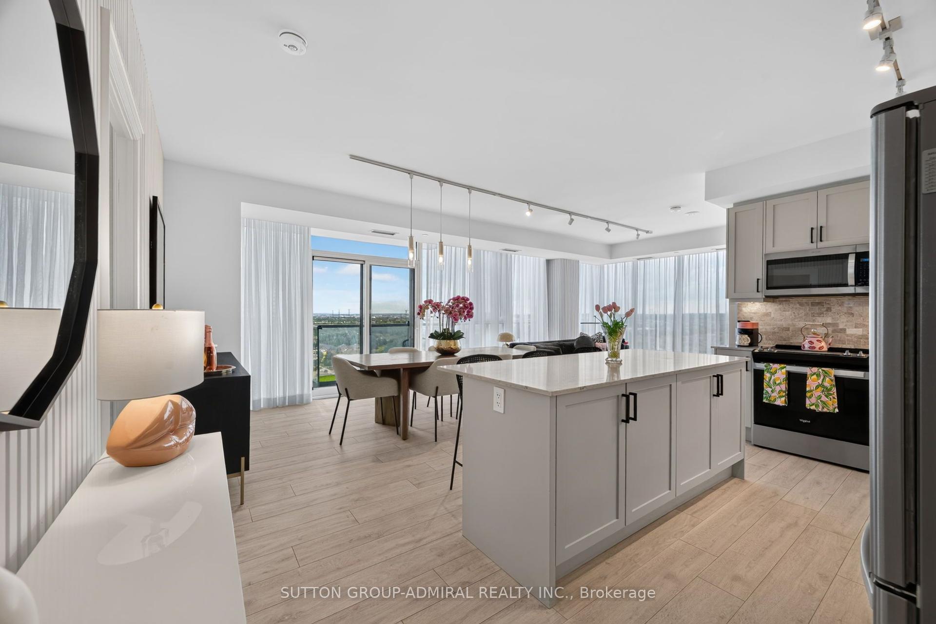 10 Gatineau Drive 1206W #1206W — photo 1