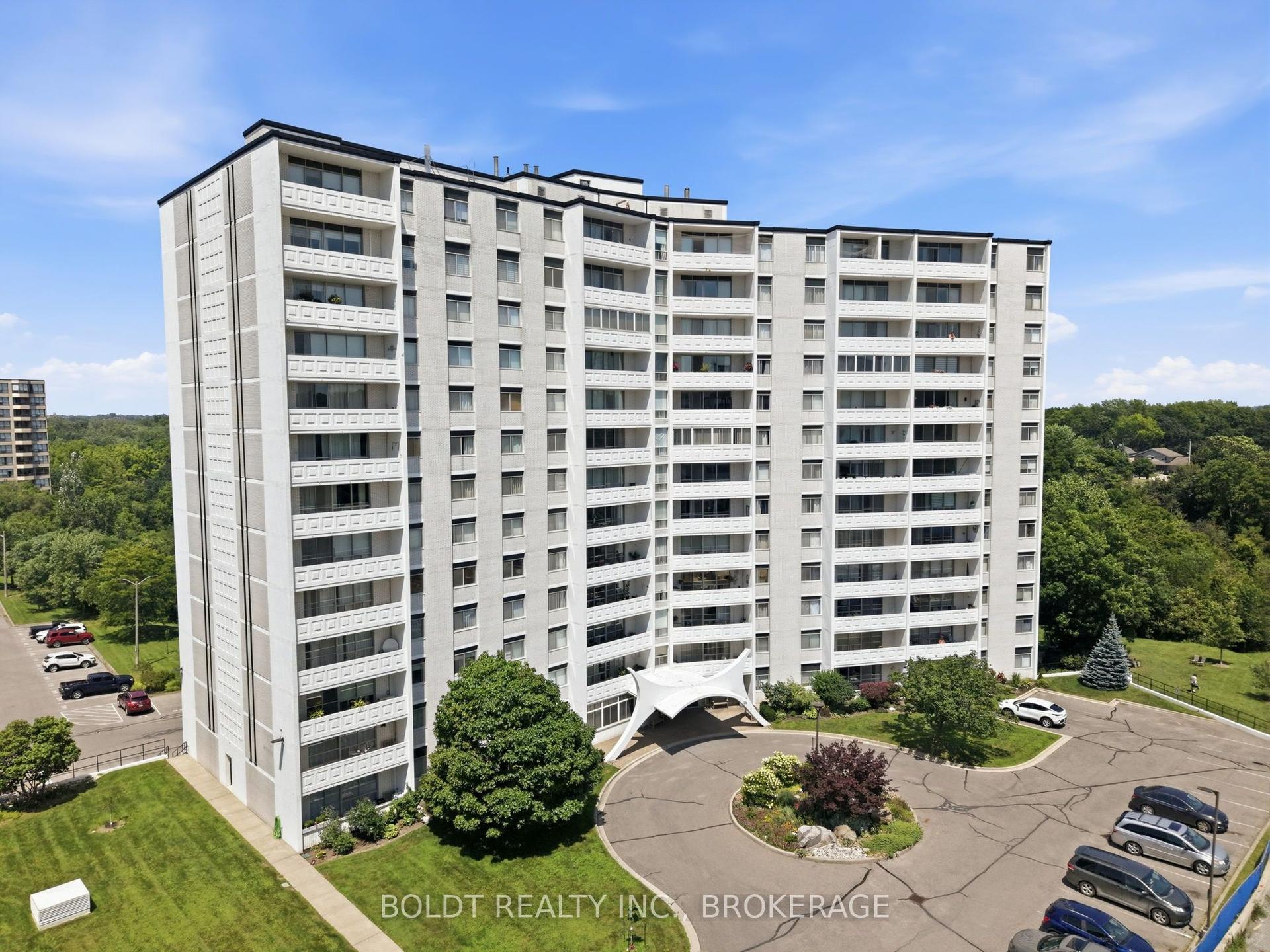 15 Towering Heights Boulevard 1206 #1206, St. Catharines — Condo for sale, photo 1
