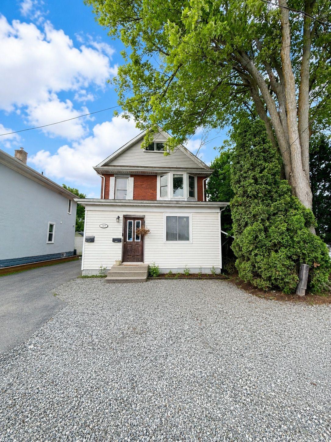 209 WEST MAIN Street, Welland — Detached for lease, photo 1