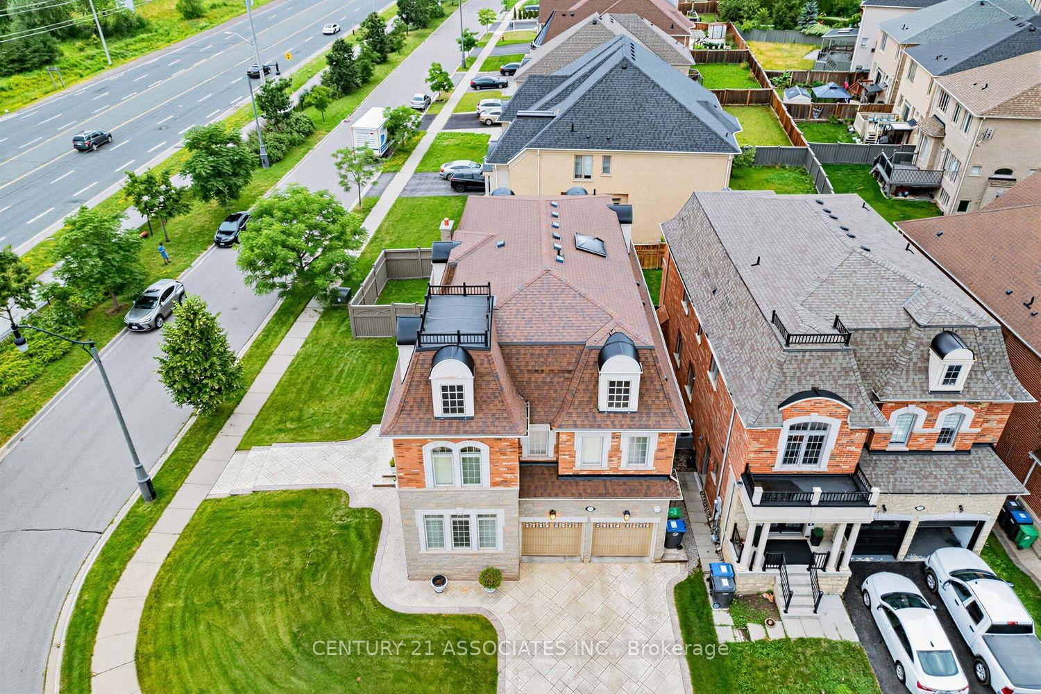 29 Black Diamond Crescent, Brampton — Detached for sale, photo 1