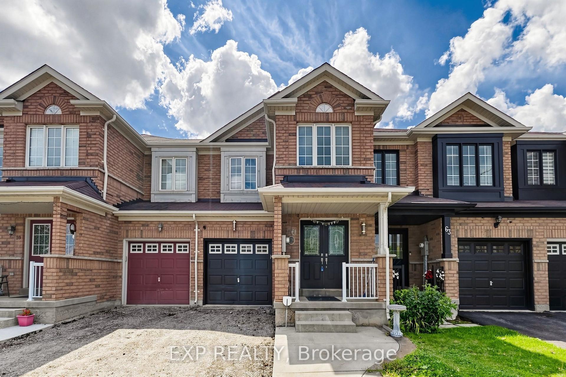 61 Spicebush Terrace, Brampton — Townhouse for sale, photo 1