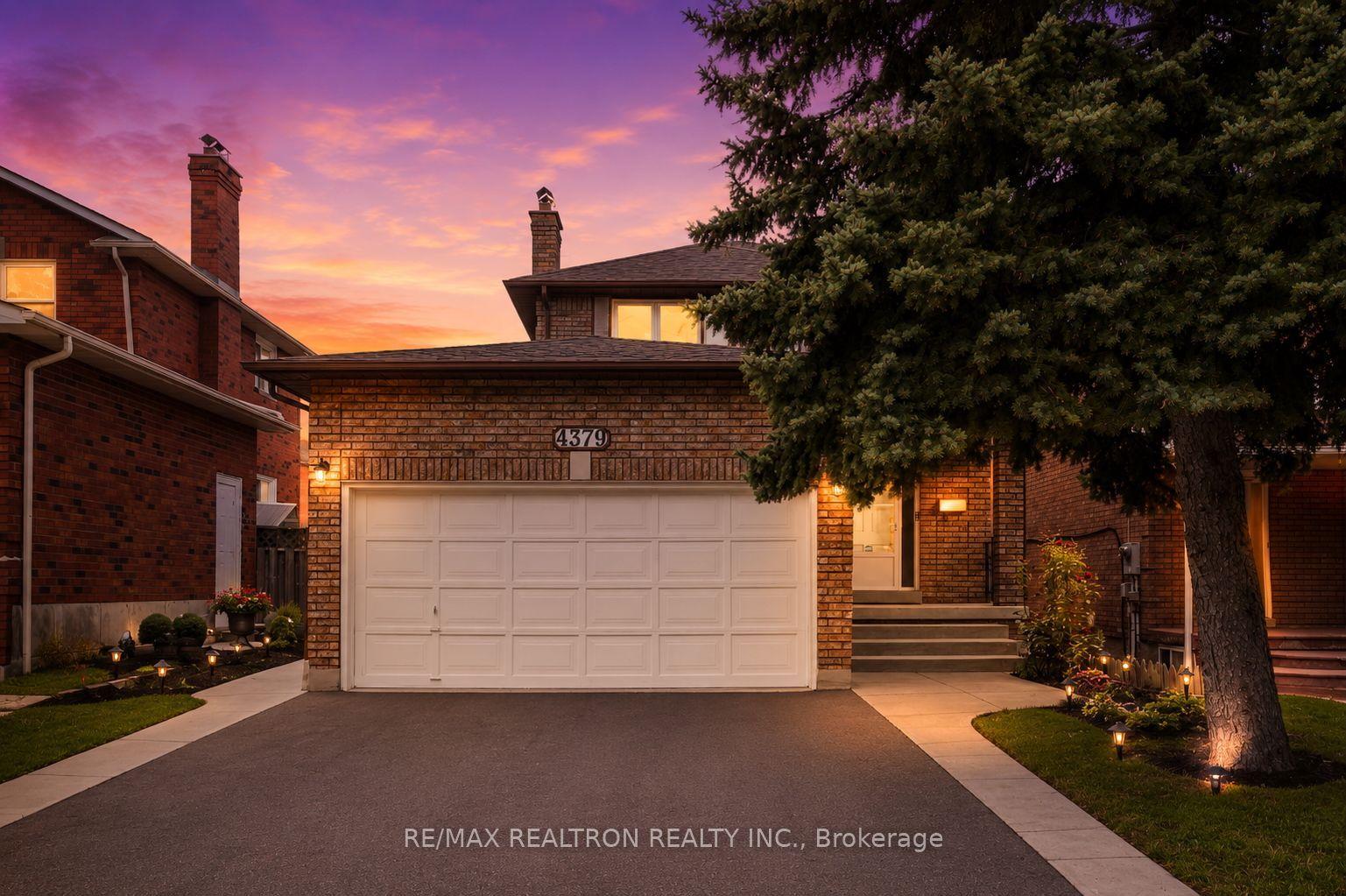4379 Radisson Crescent, Mississauga — Detached for sale, photo 1