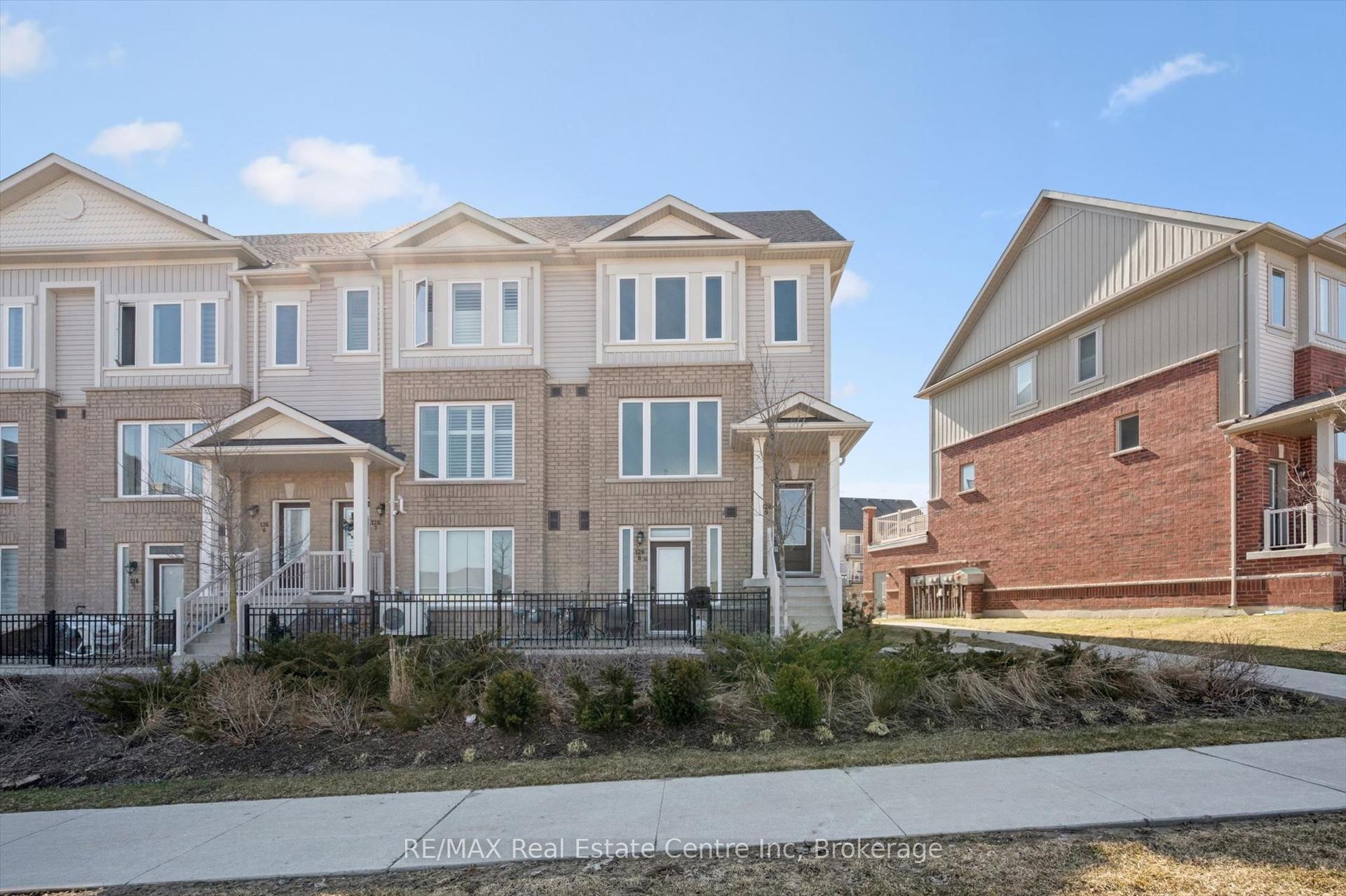 126 Watson Parkway N 9 #9 — photo 1