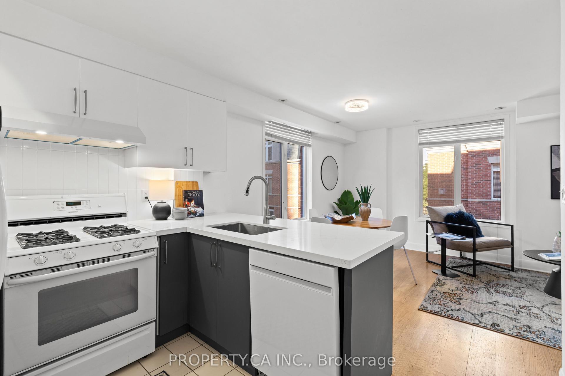 415 Jarvis Street 336 #336, Toronto — Condo Town for sale, photo 1