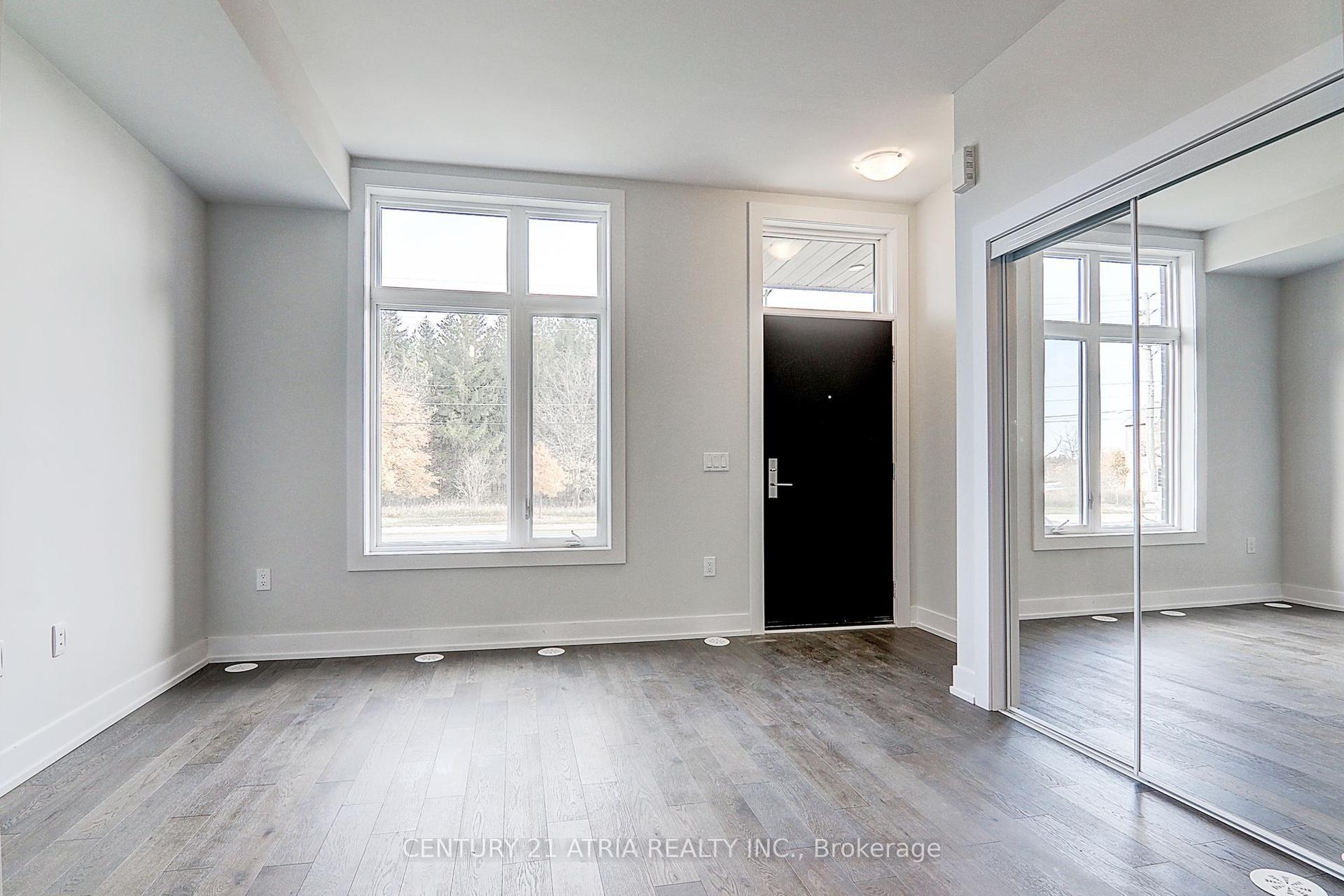 9580 Islington Avenue L-140 #L-140, Vaughan — Condo Town for lease, photo 1
