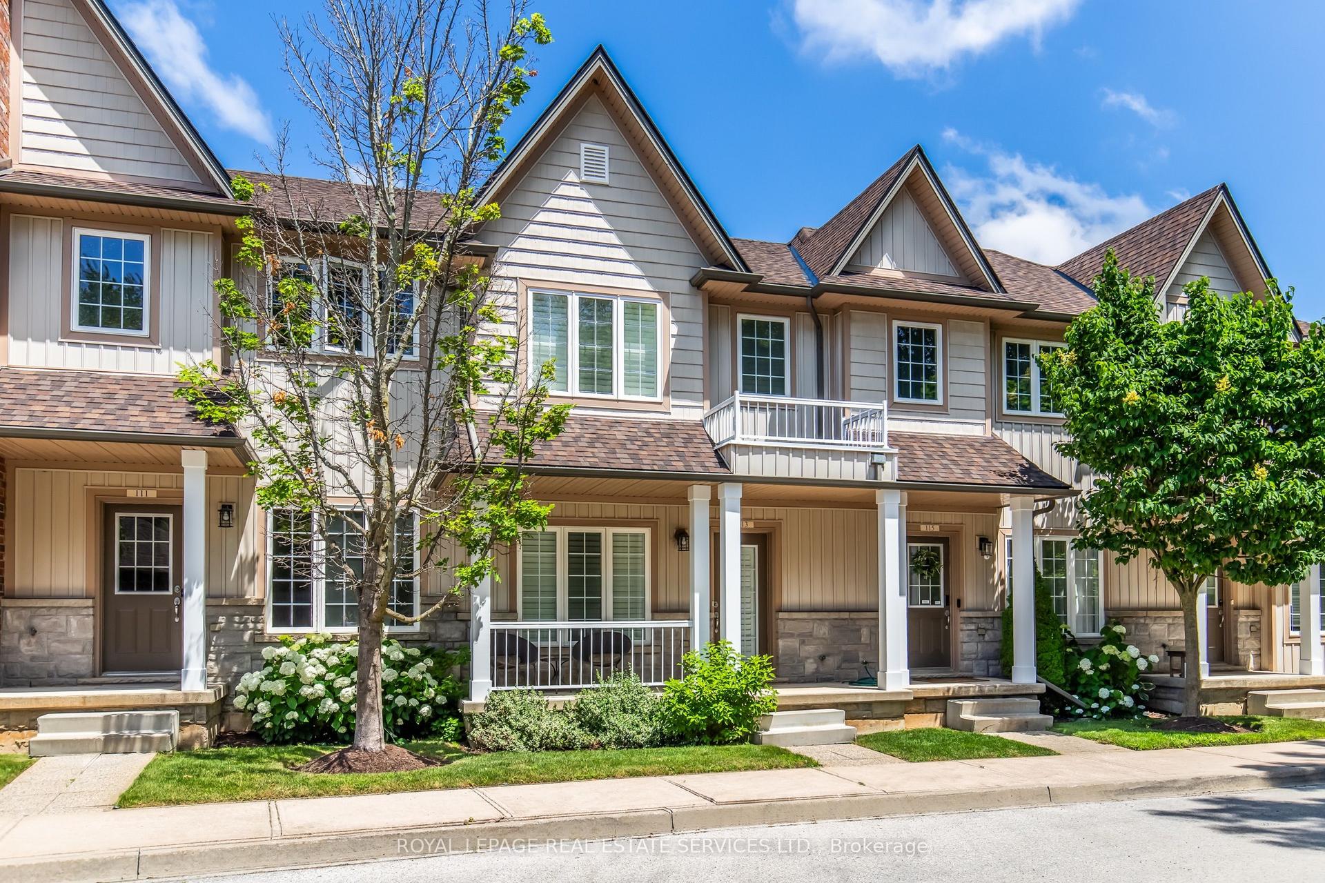 113 Liddycoat Lane, Hamilton — Condo Town for sale, photo 1