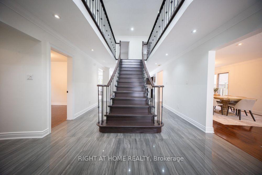2088 Perran Drive, Mississauga — Detached for sale, photo 1
