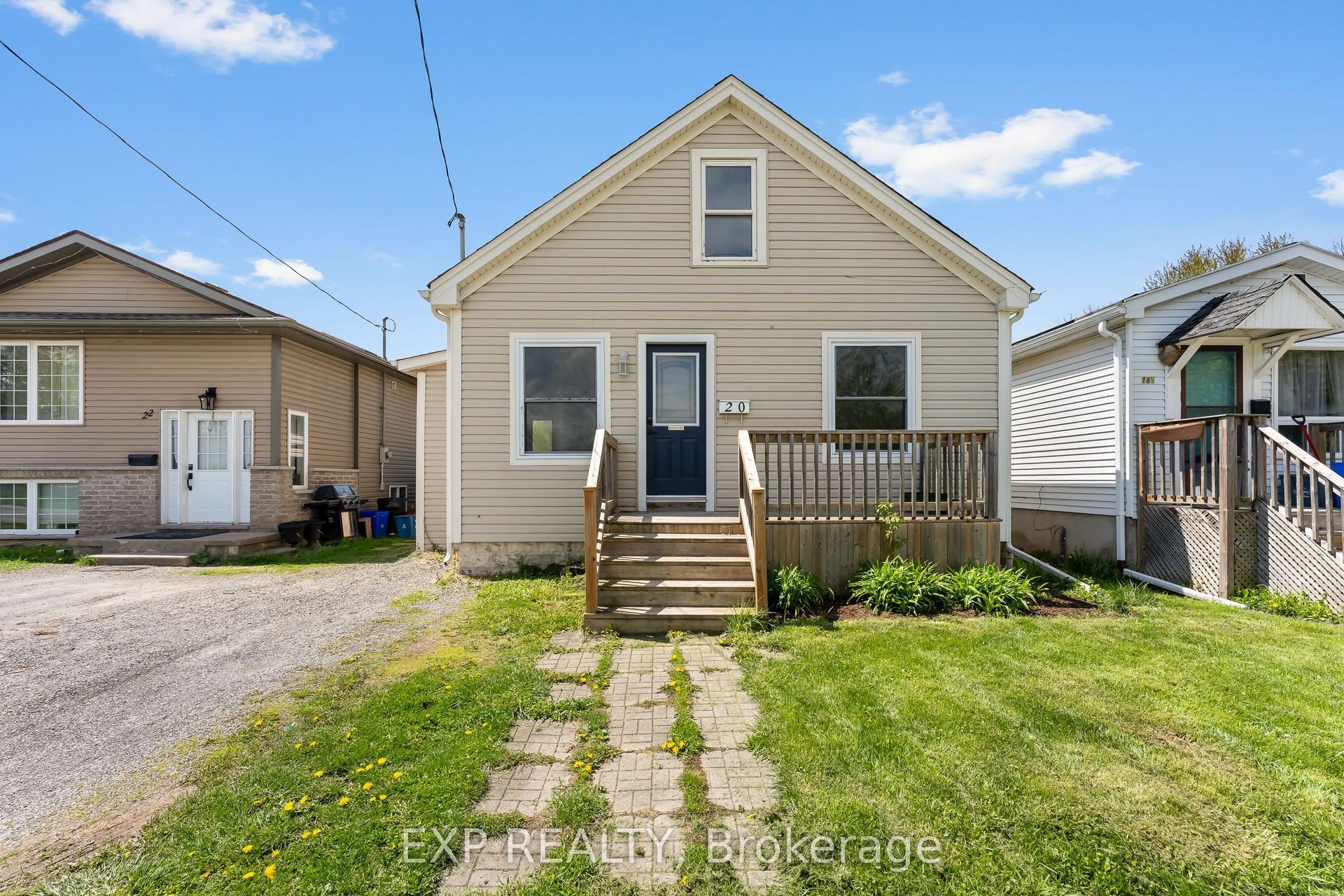 20 Lloyd Street — photo 1