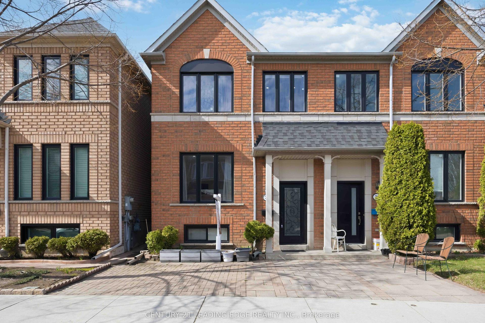 38 Viella Street — photo 1