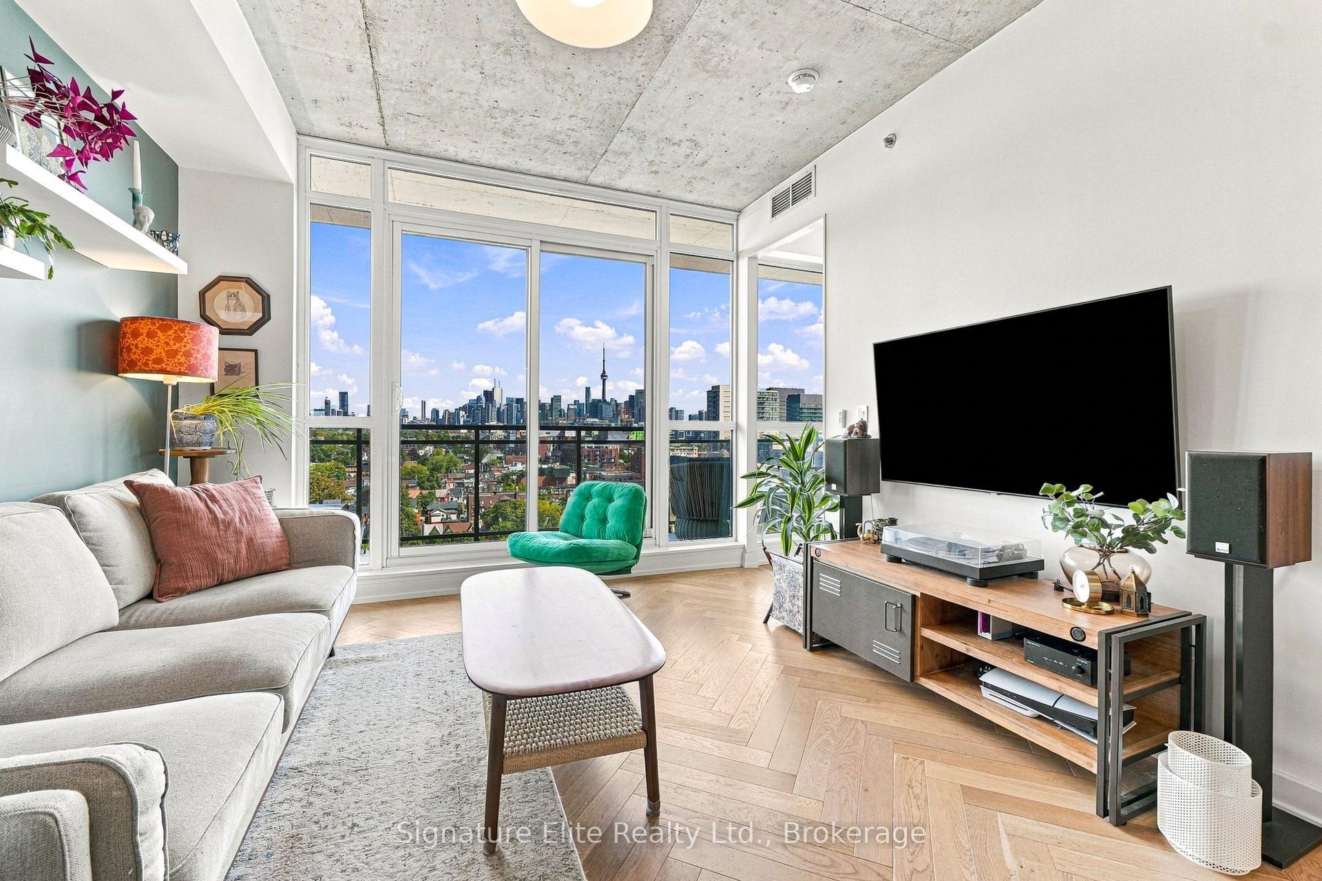 20 Minowan Miikan Lane 1303 #1303, Toronto — Condo for sale, photo 1