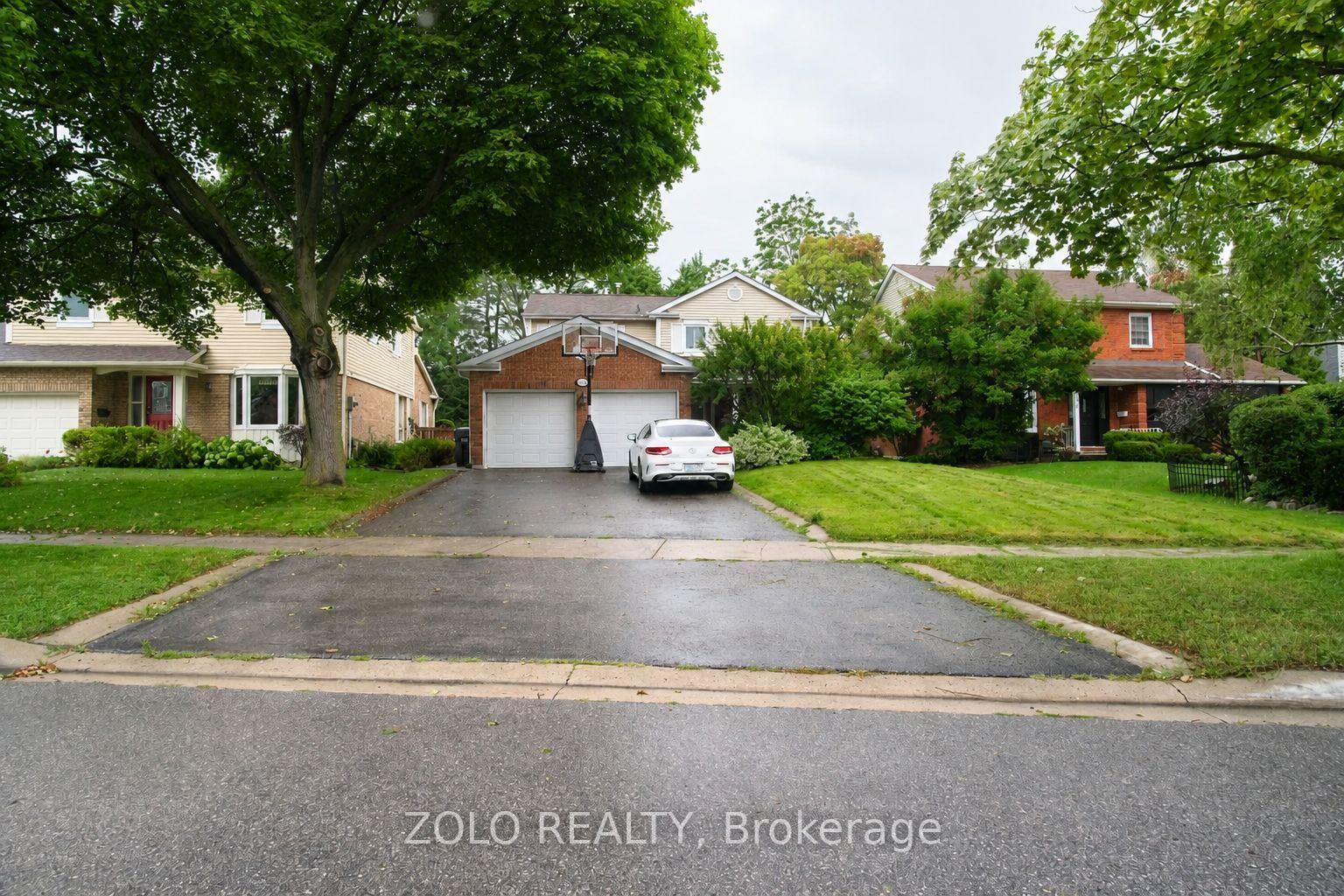 4084 Rolling Valley Drive, Mississauga — Detached for lease, photo 1