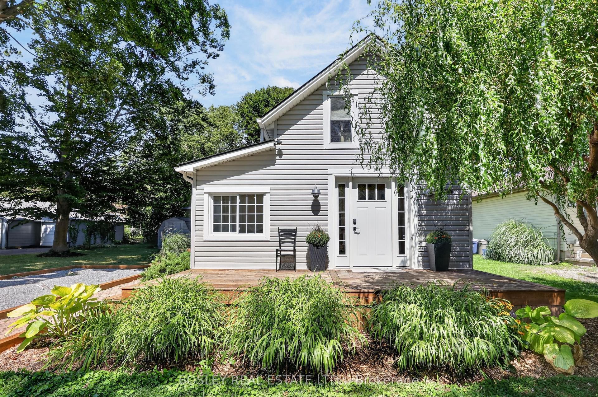 3898 Alexandra Road, Fort Erie — Detached for lease, photo 1