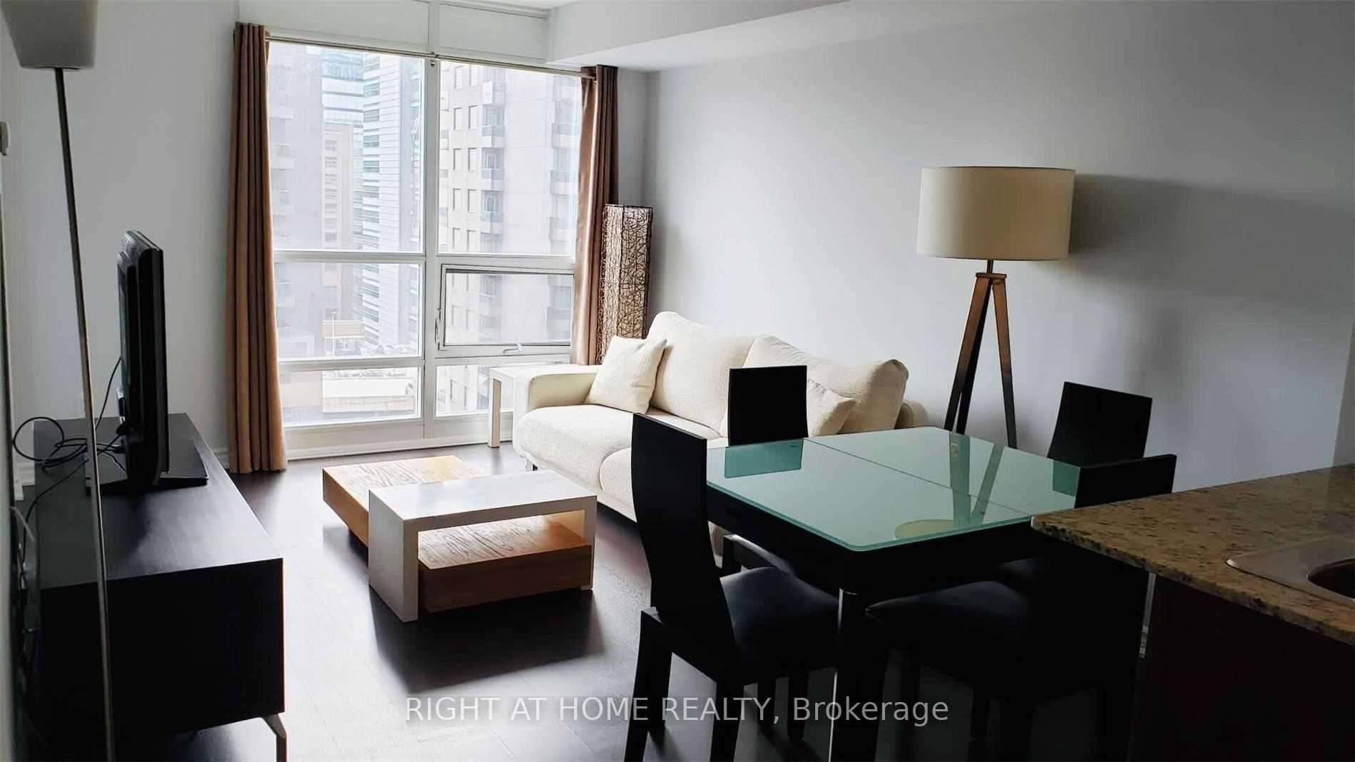 761 Bay Street 1510 #1510, Toronto — Condo for lease, photo 1