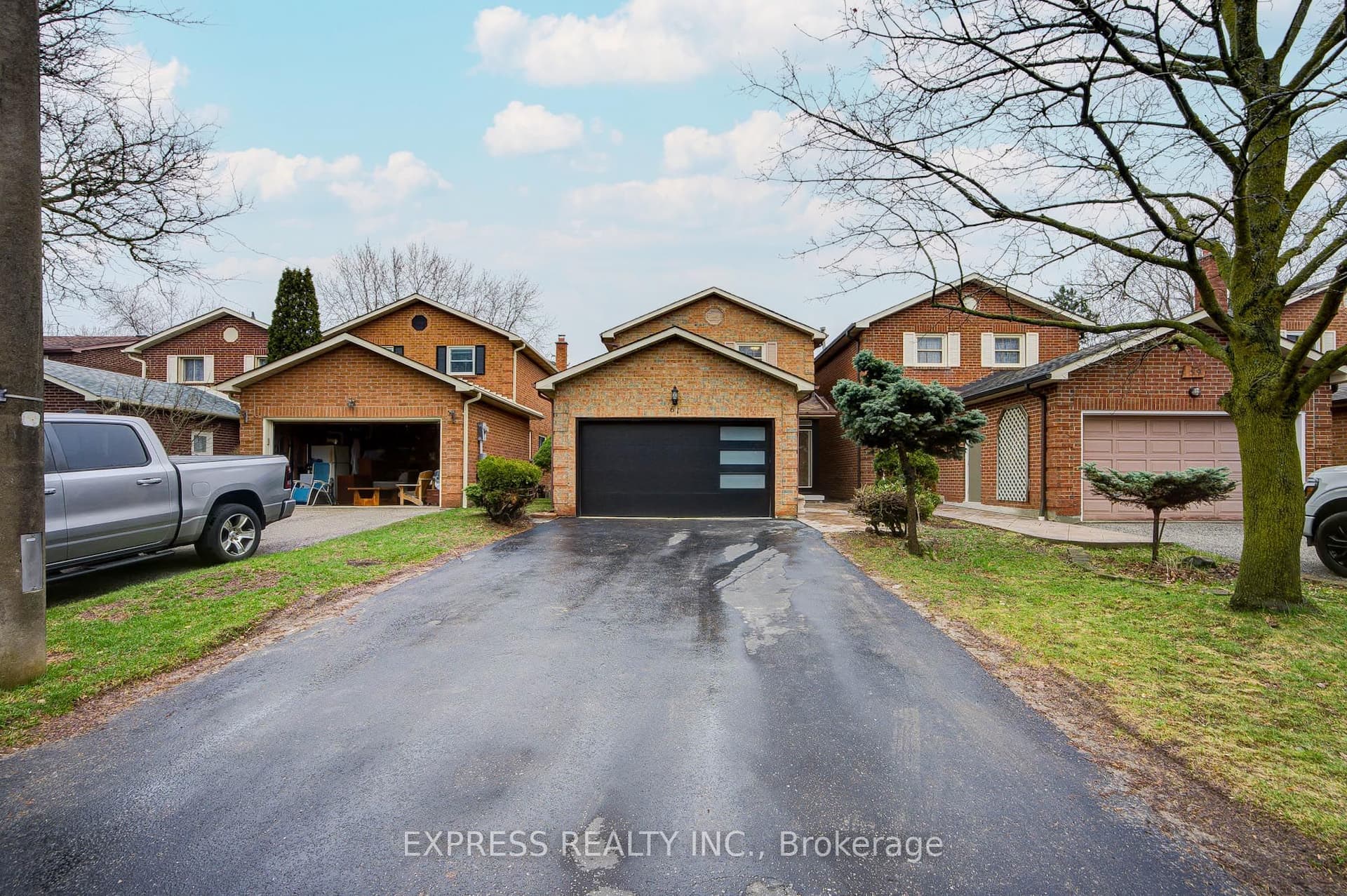 61 Trothen Circle — photo 1