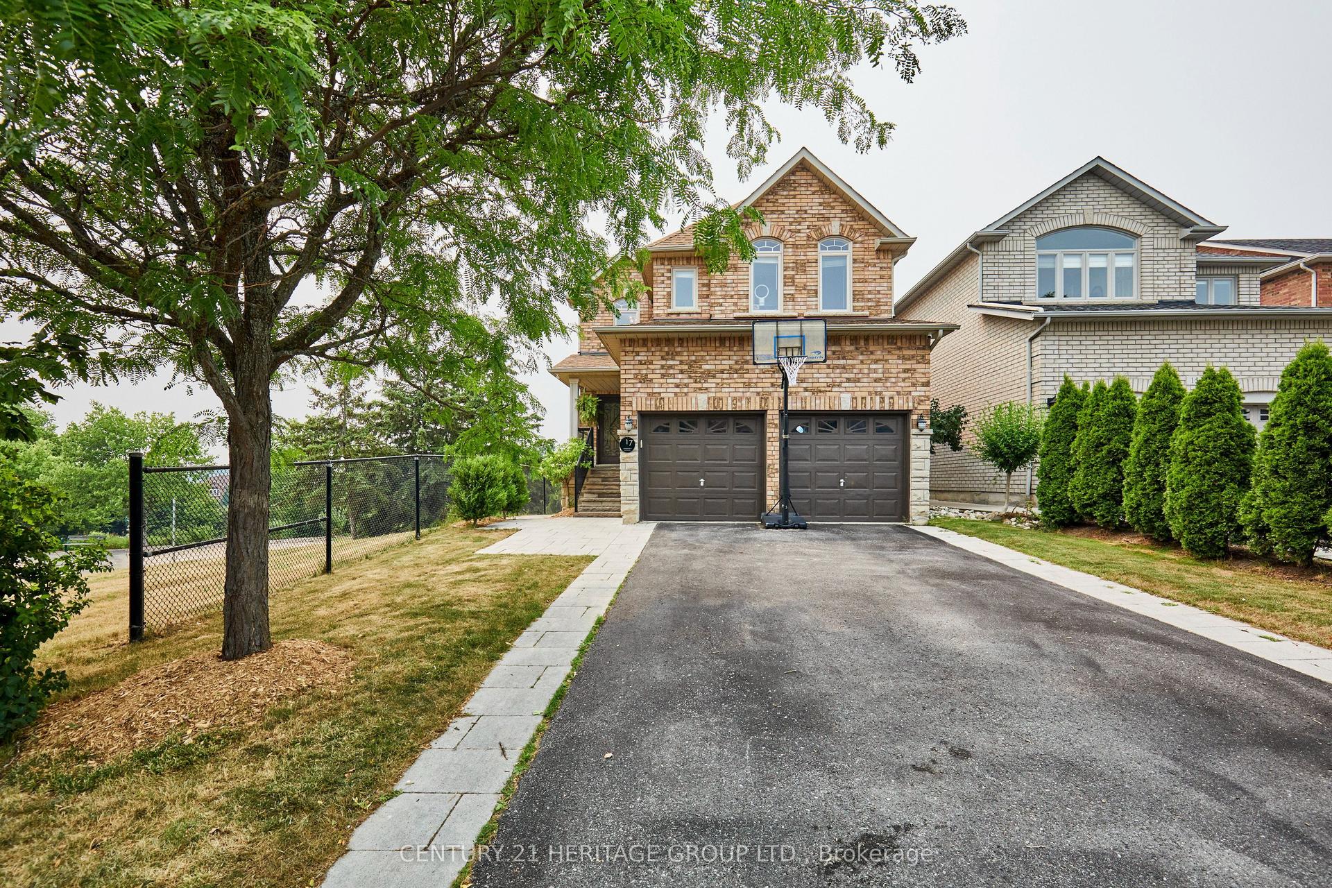 17 Shangrila Terrace, Caledon — Detached for sale, photo 1