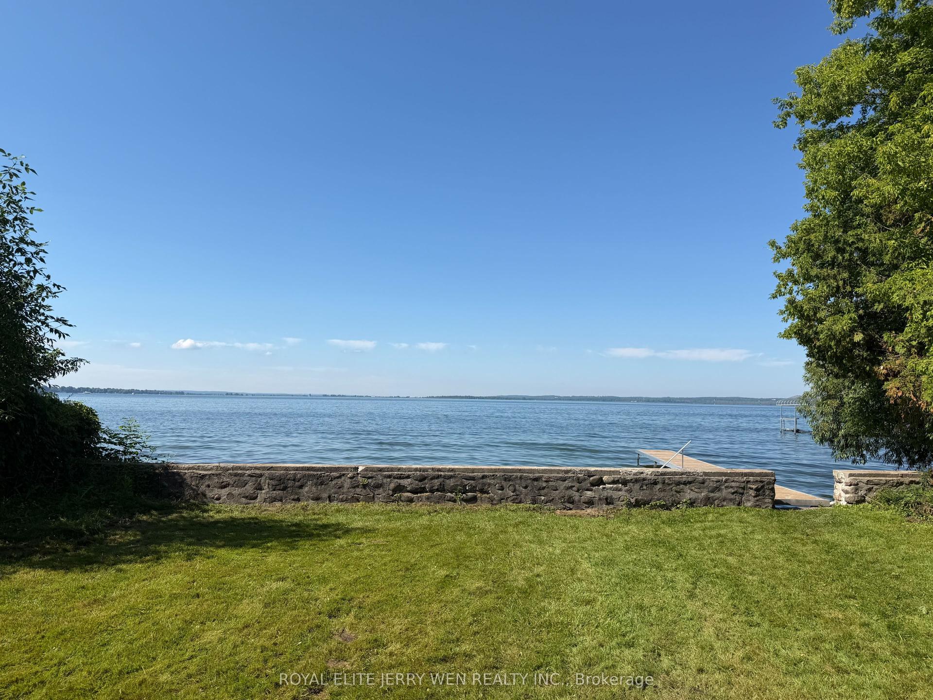 36 Metropolitan Crescent, Georgina — Detached for lease, photo 1