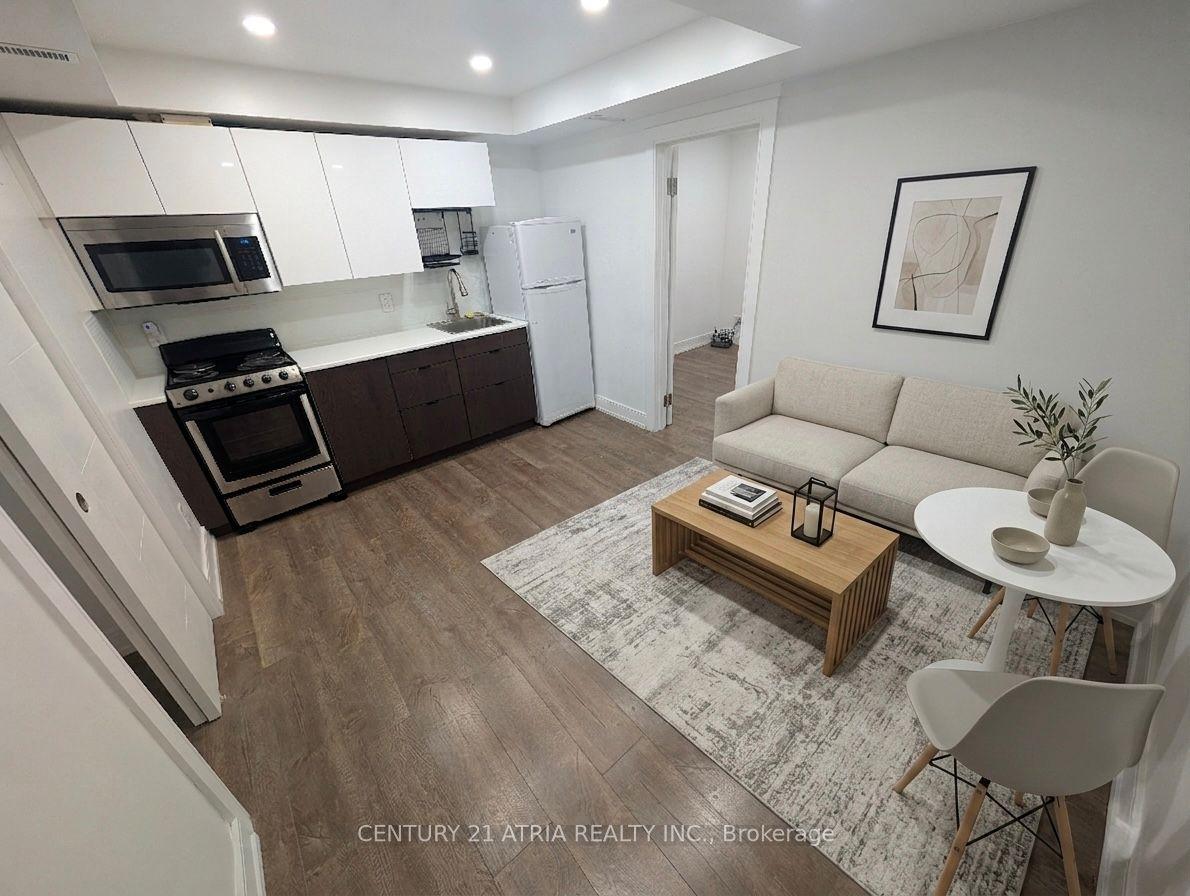 678 Tretheway Drive E 1 #1 — photo 1