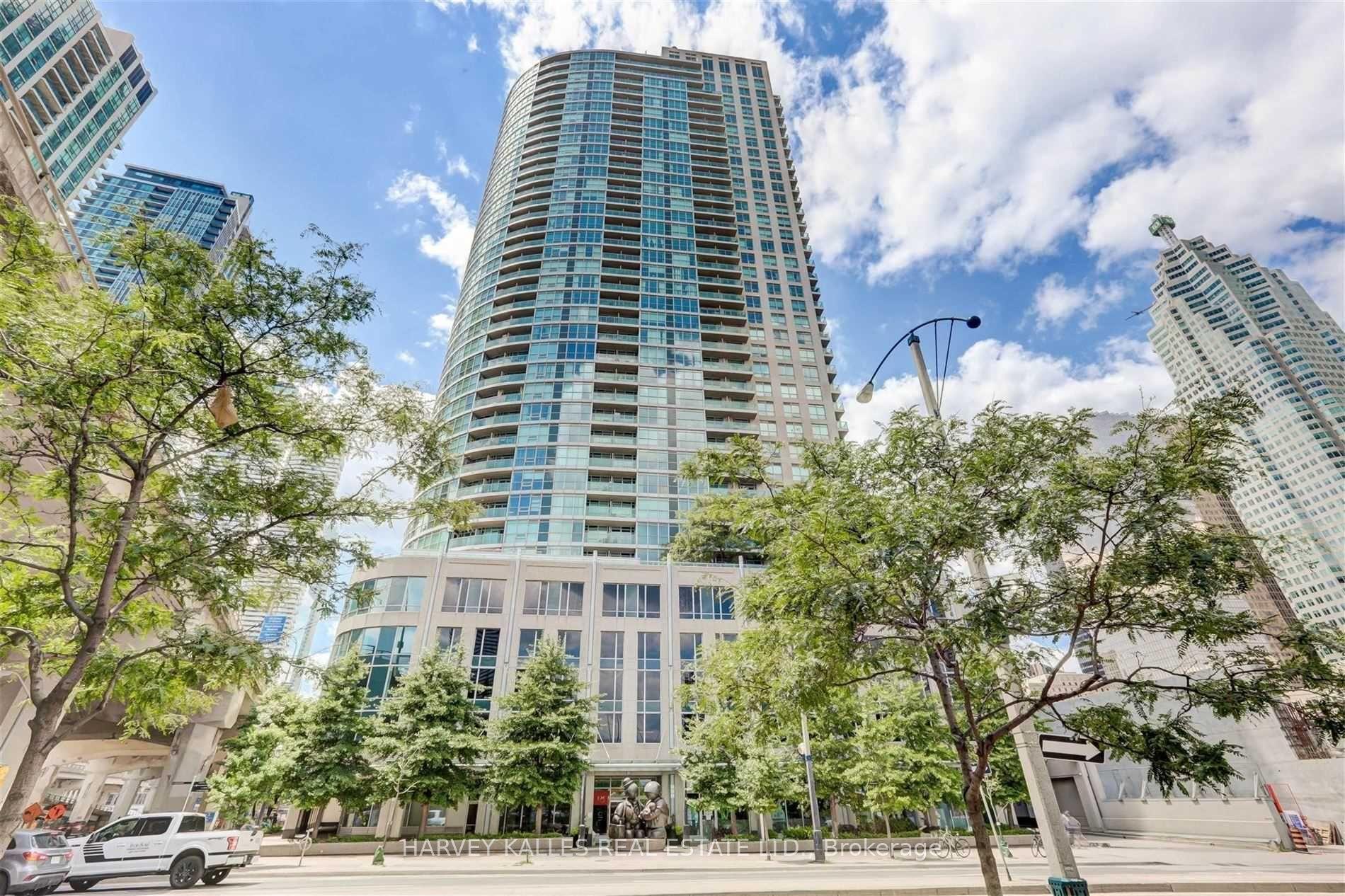 18 Yonge Street 3312 #3312, Toronto — Condo for lease, photo 1