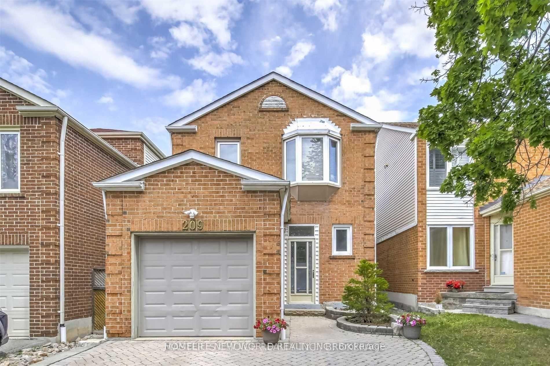 209 Winding Lane, Vaughan — Detached for lease, photo 1