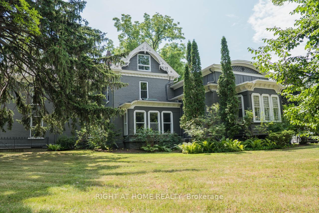 164 Trafalgar Road 1 #1, Oakville — Detached for lease, photo 1