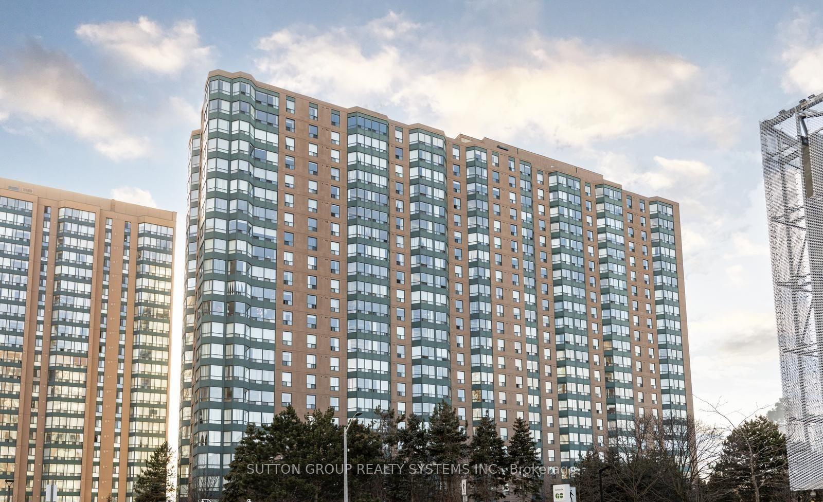 135 Hillcrest Avenue 1805 #1805 — photo 1