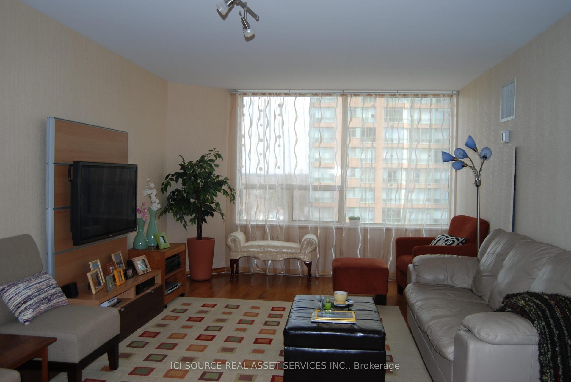 1270 Maple Crossing Boulevard 905 #905, Burlington — Condo for sale, photo 1