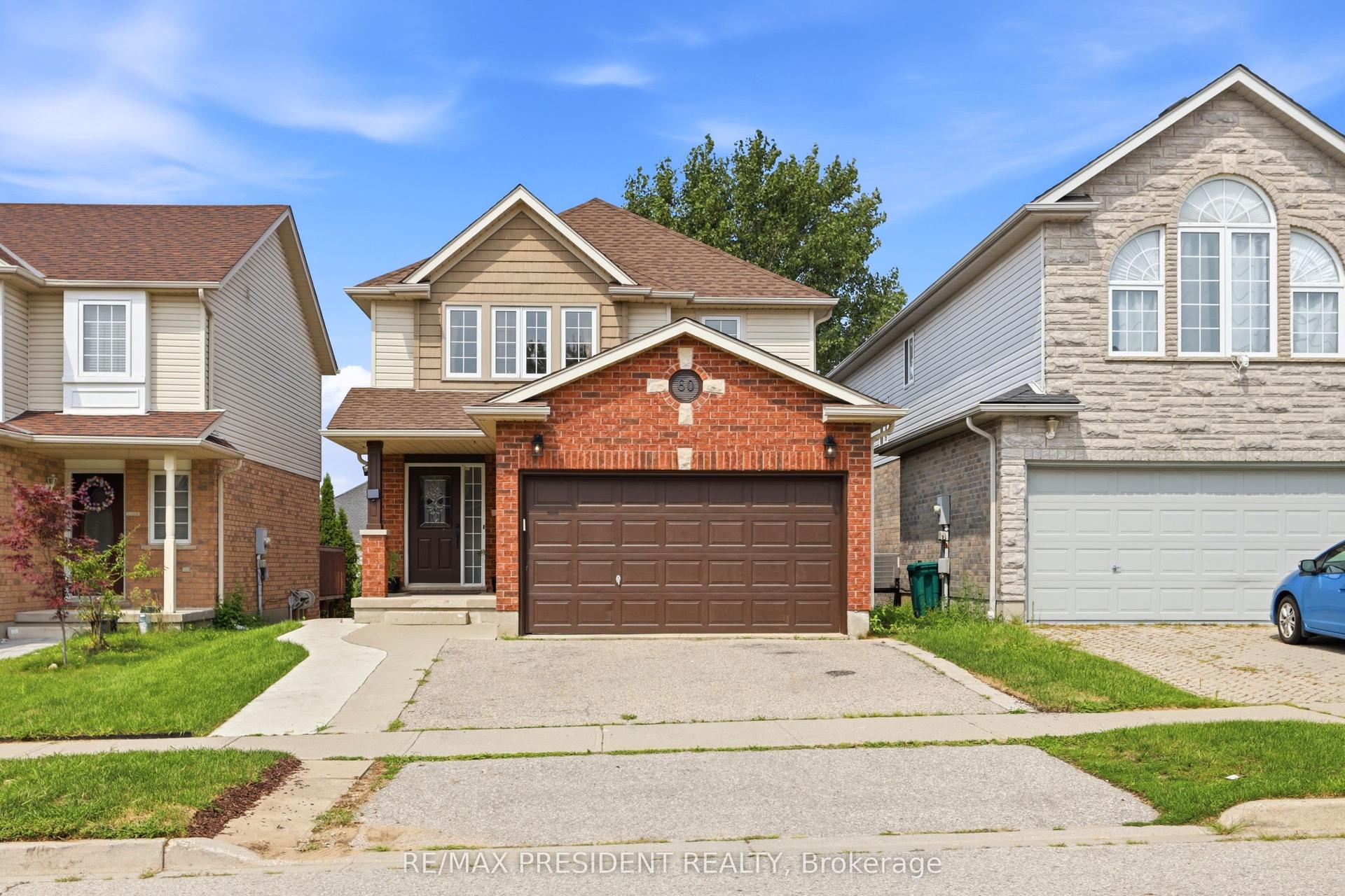 60 Steepleridge Street, Kitchener — Detached for sale, photo 1