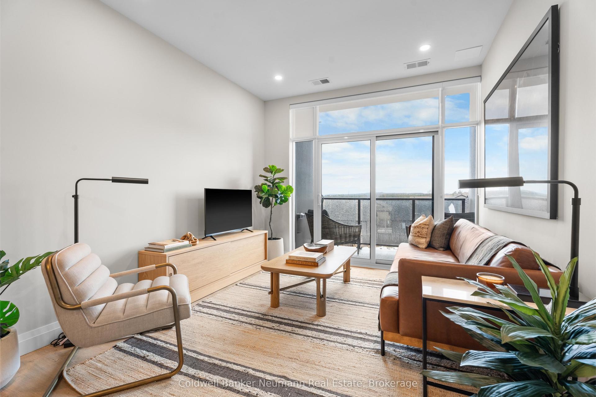 1882 Gordon Street 308 #308, Guelph — Condo for sale, photo 1