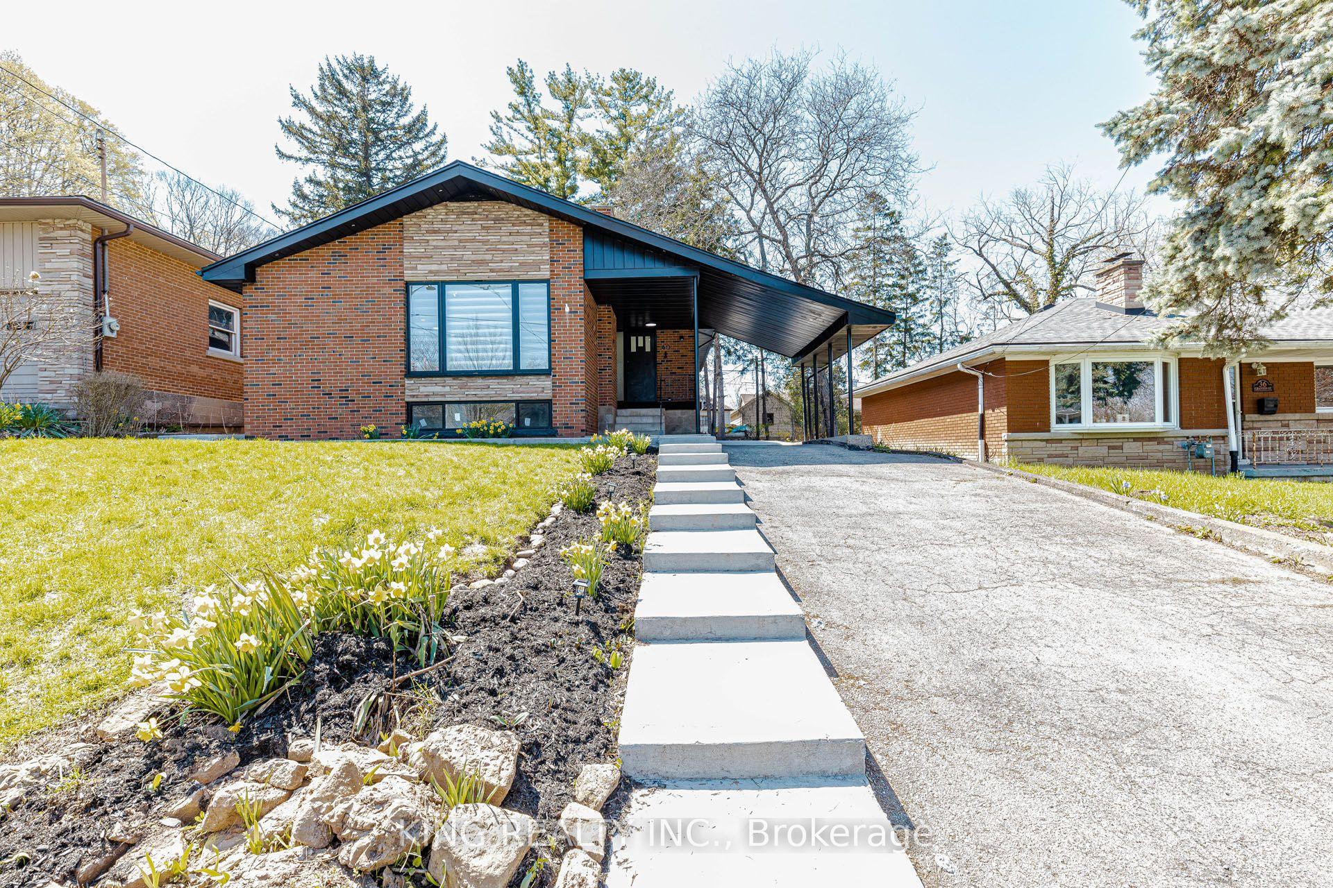 40 Granton Street, Hamilton — Detached for sale, photo 1