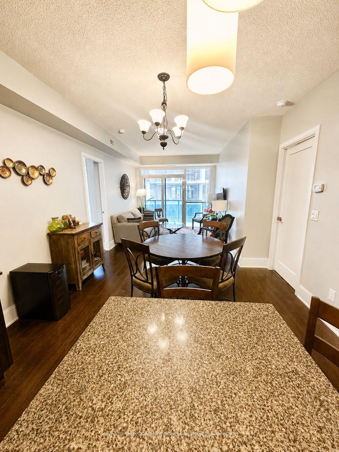 25 Broadway Avenue 904 #904 — photo 1