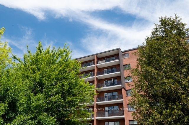 1017 Seneca Avenue 705 #705 — photo 1
