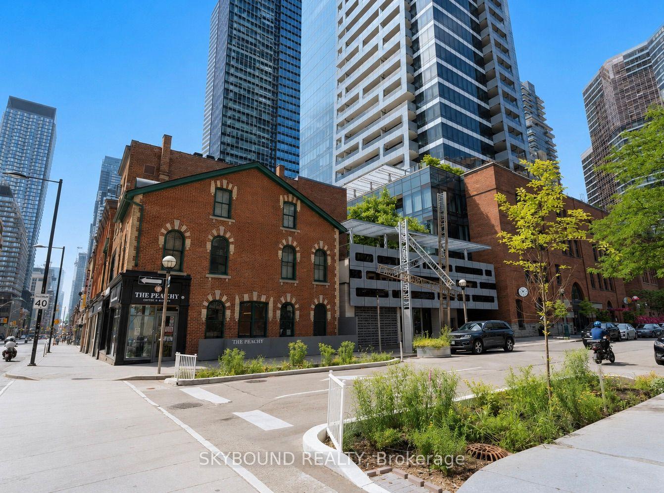 5 St. Joseph Street E 223 #223, Toronto — Condo for sale, photo 1