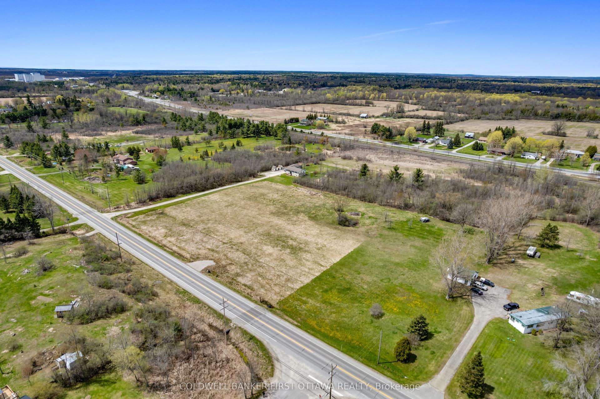 716 Christie Lake Road — photo 1