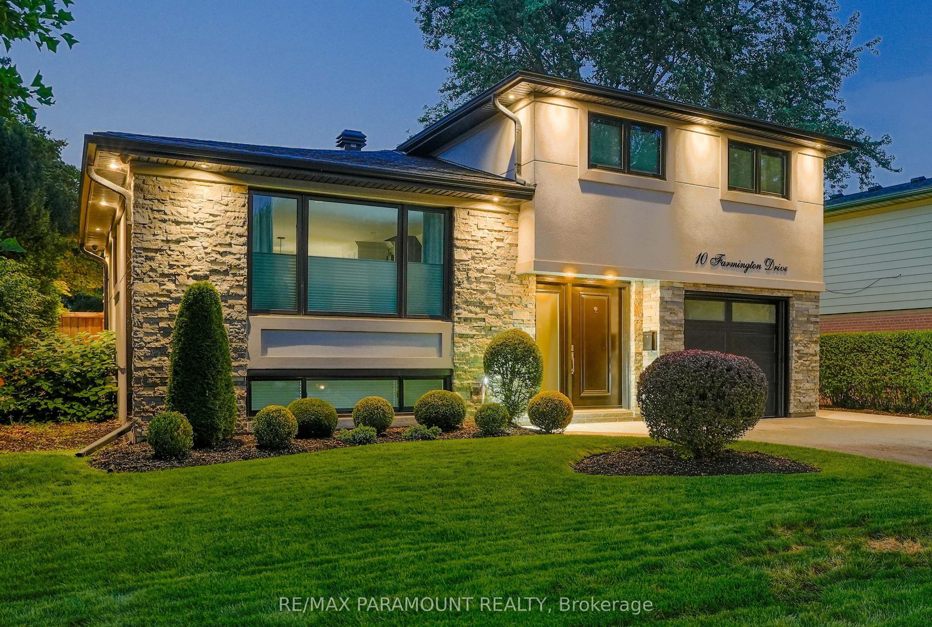 10 Farmington Drive — photo 1