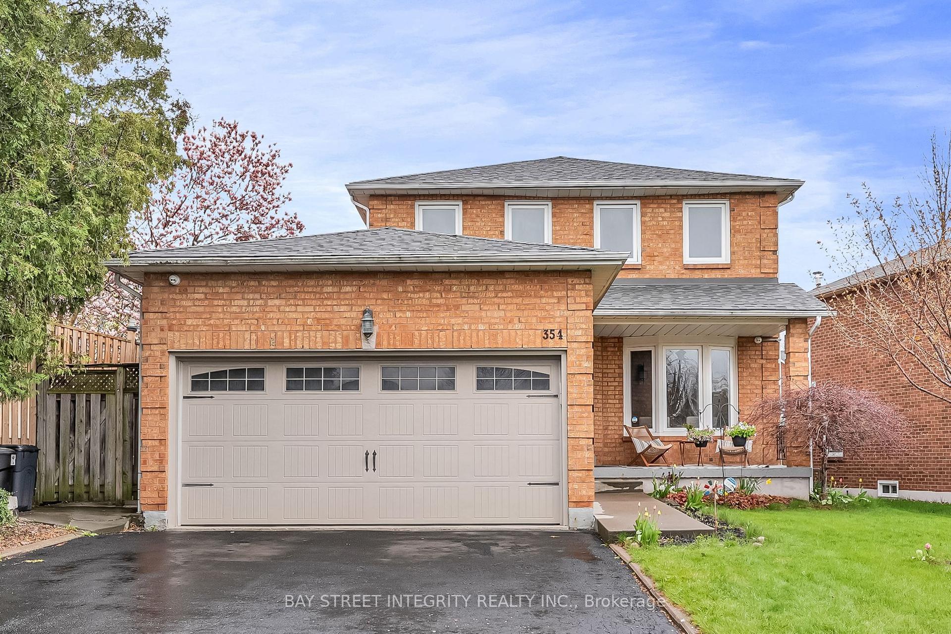 354 Waterside Crescent — photo 1