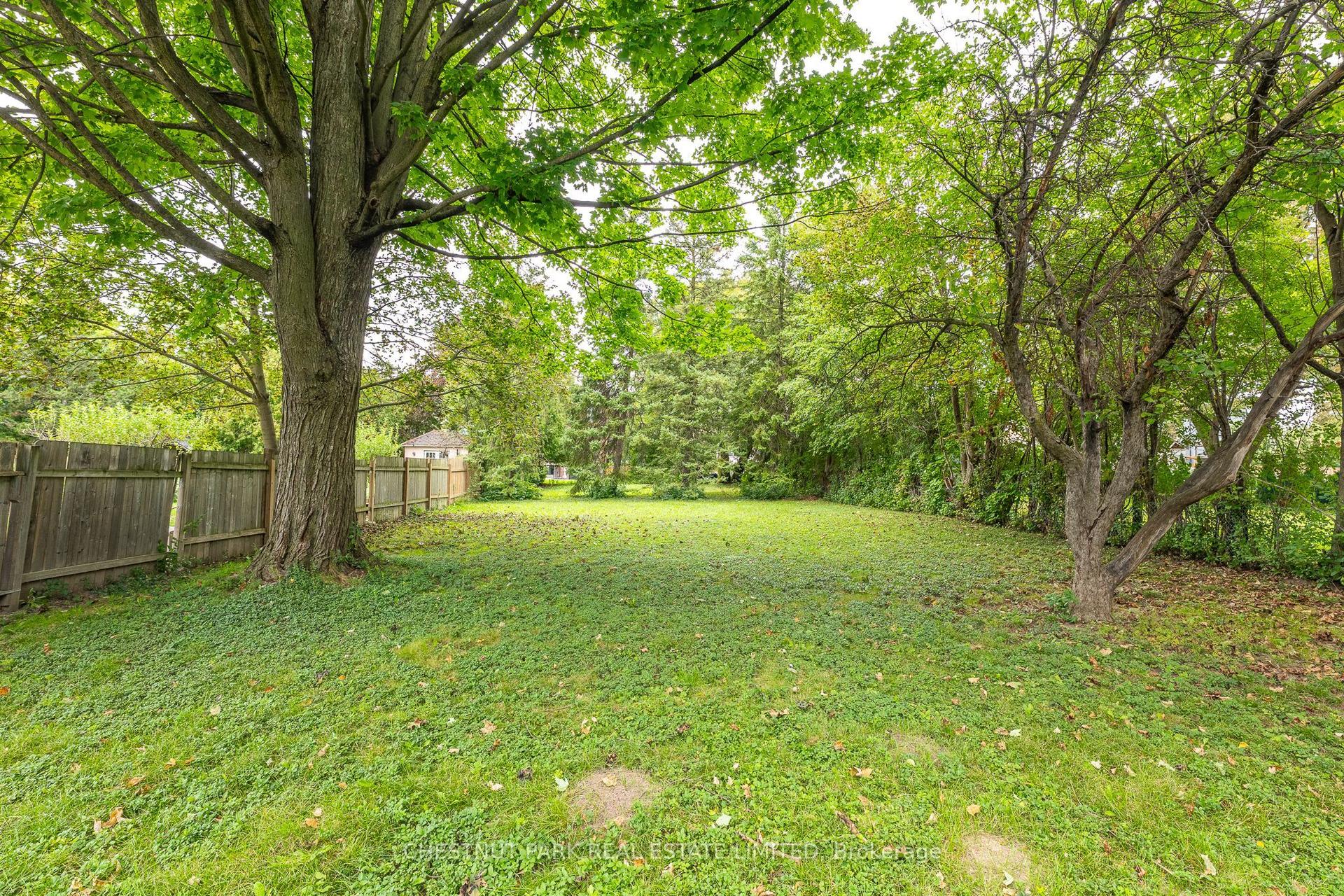462 Ellerslie Avenue, Toronto — Detached for sale, photo 1
