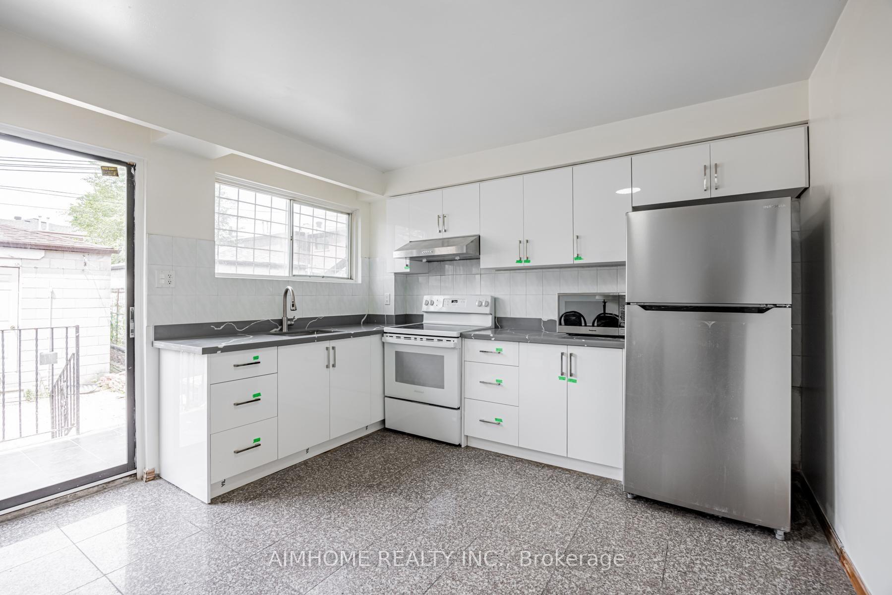 144 Wolseley Street 2A #2A — photo 1
