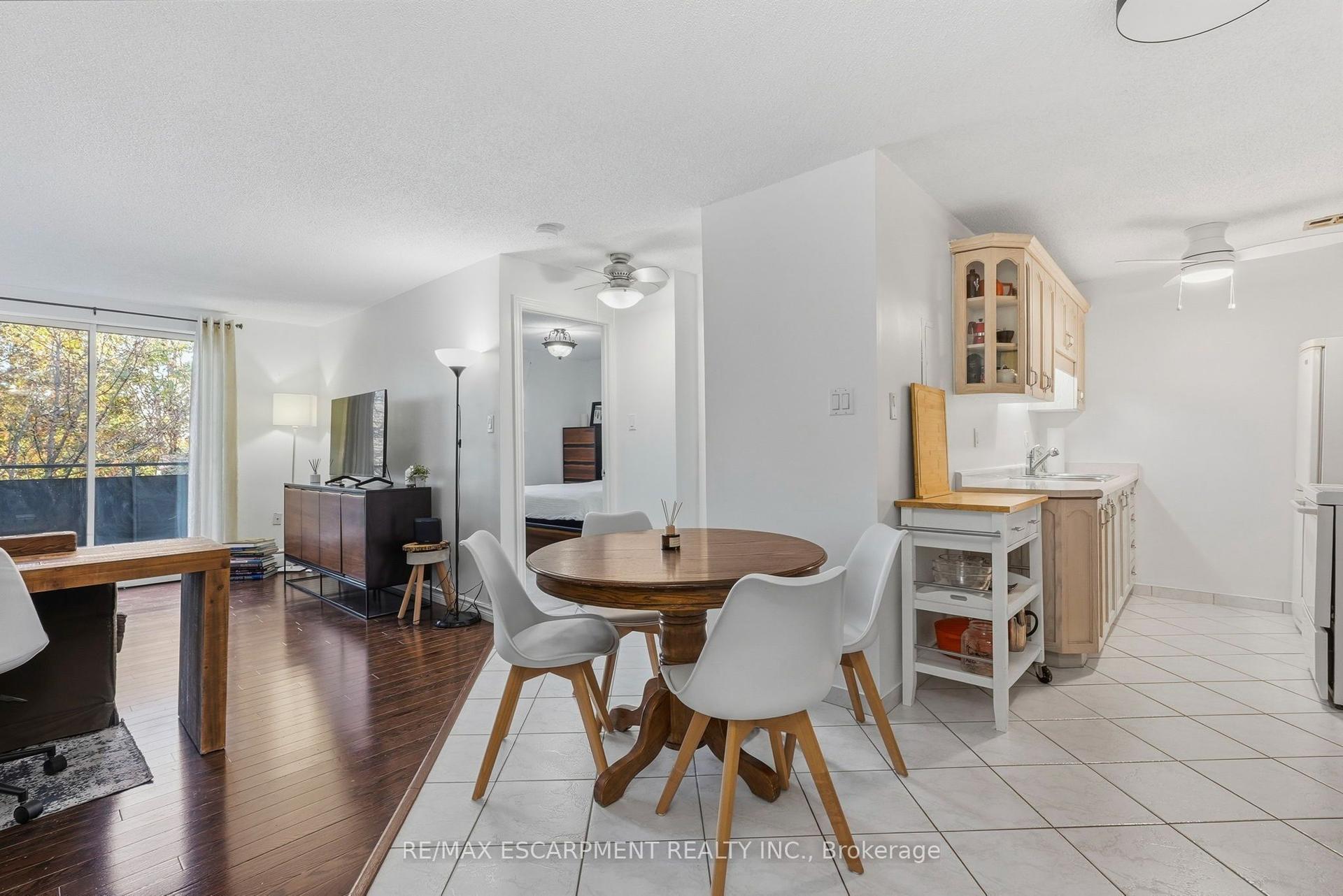 893 Concession Street 207 #207, Hamilton — Condo for sale, photo 1