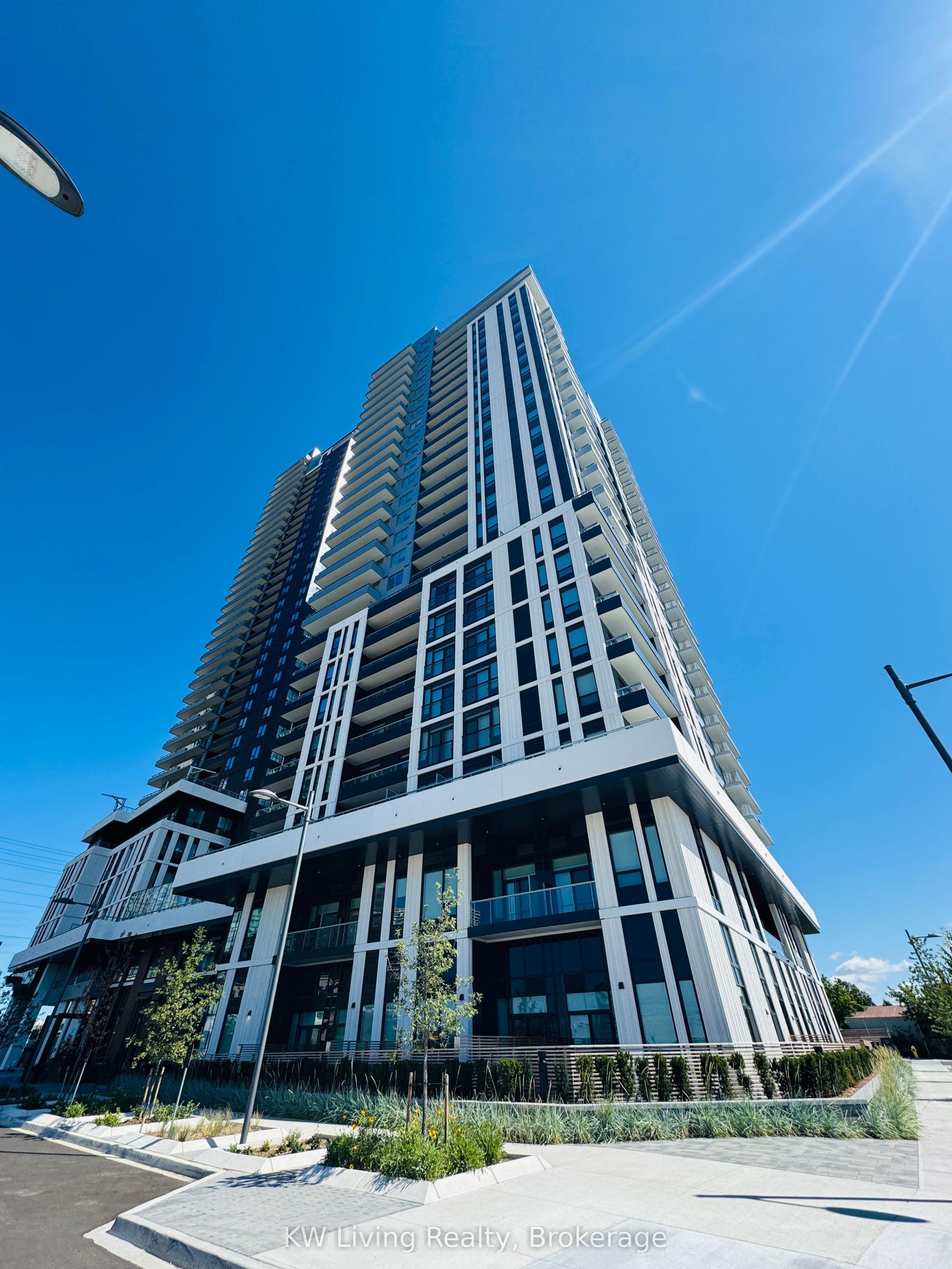 21 Meadowdale Road 1108 #1108, Vaughan — Condo for lease, photo 1