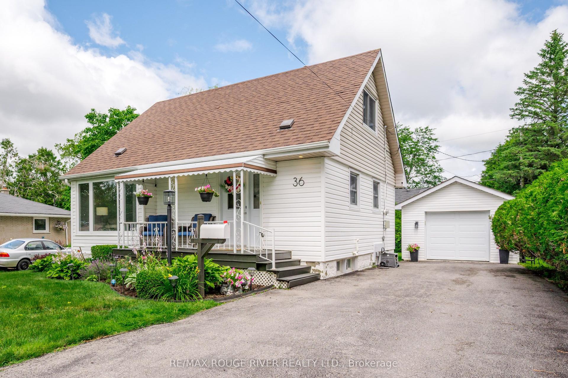 36 Kawartha Drive, Kawartha Lakes — Detached for sale, photo 1