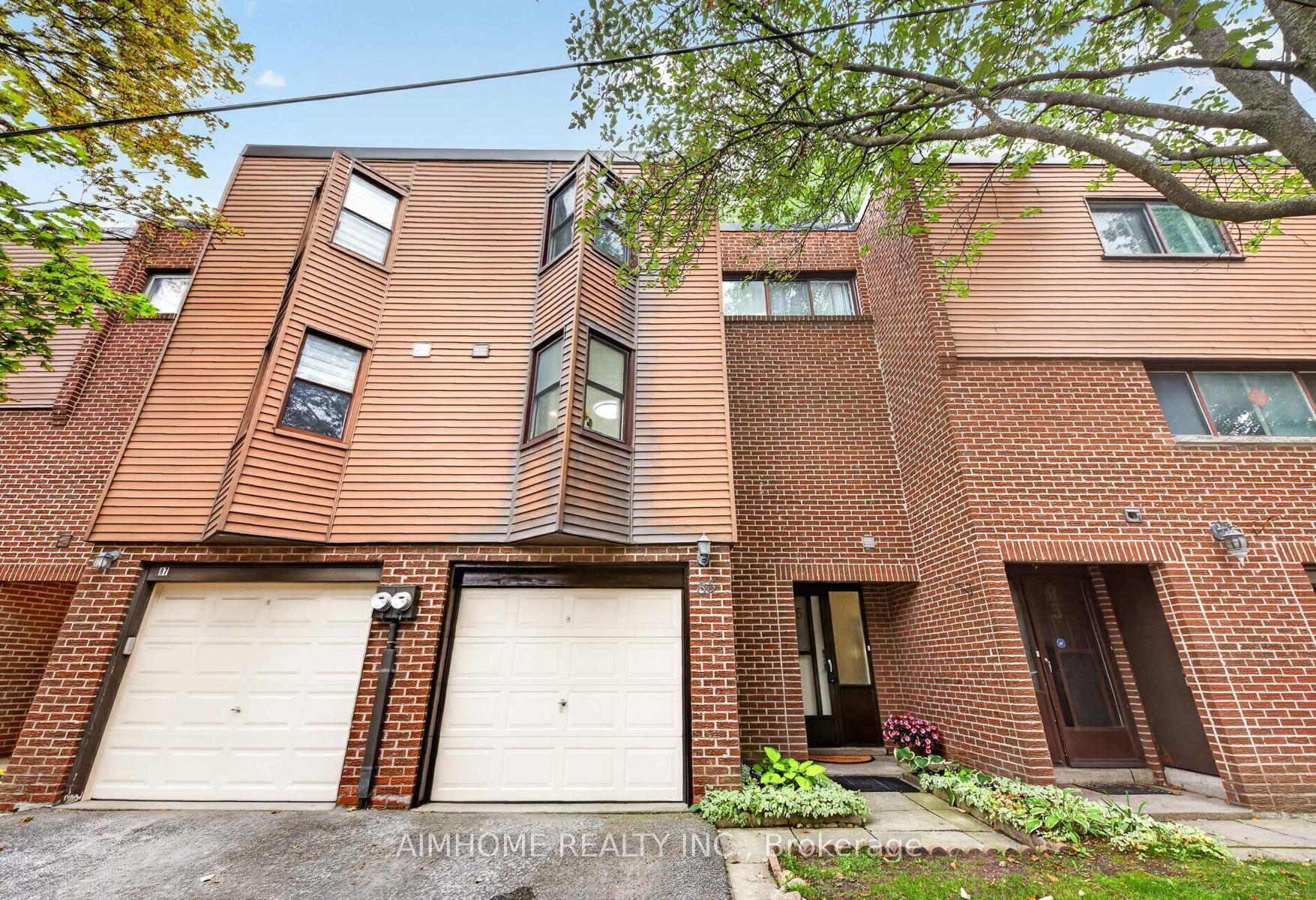 85 Song Meadoway, Toronto — Condo Town for sale, photo 1
