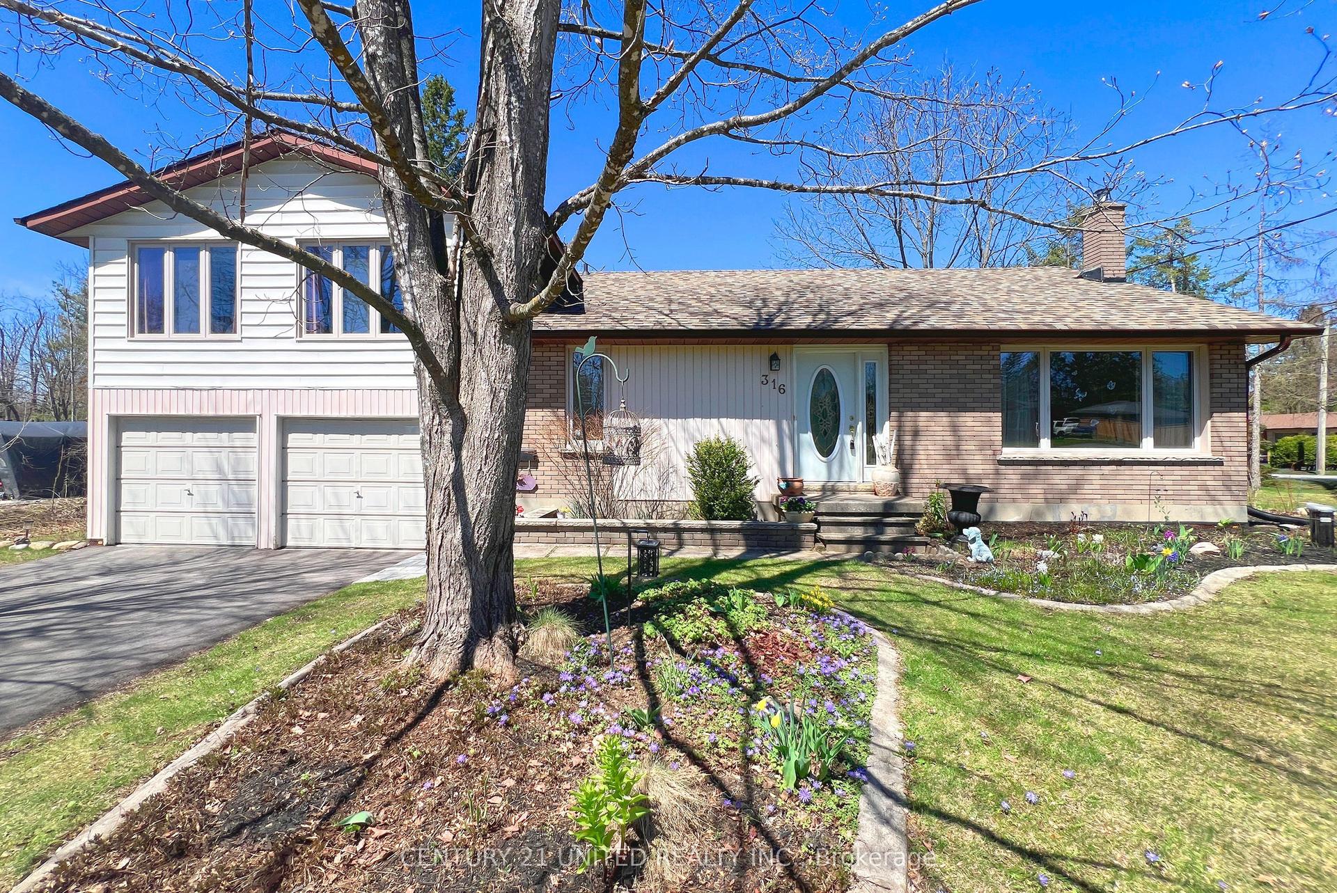 316 Leon Avenue — photo 1