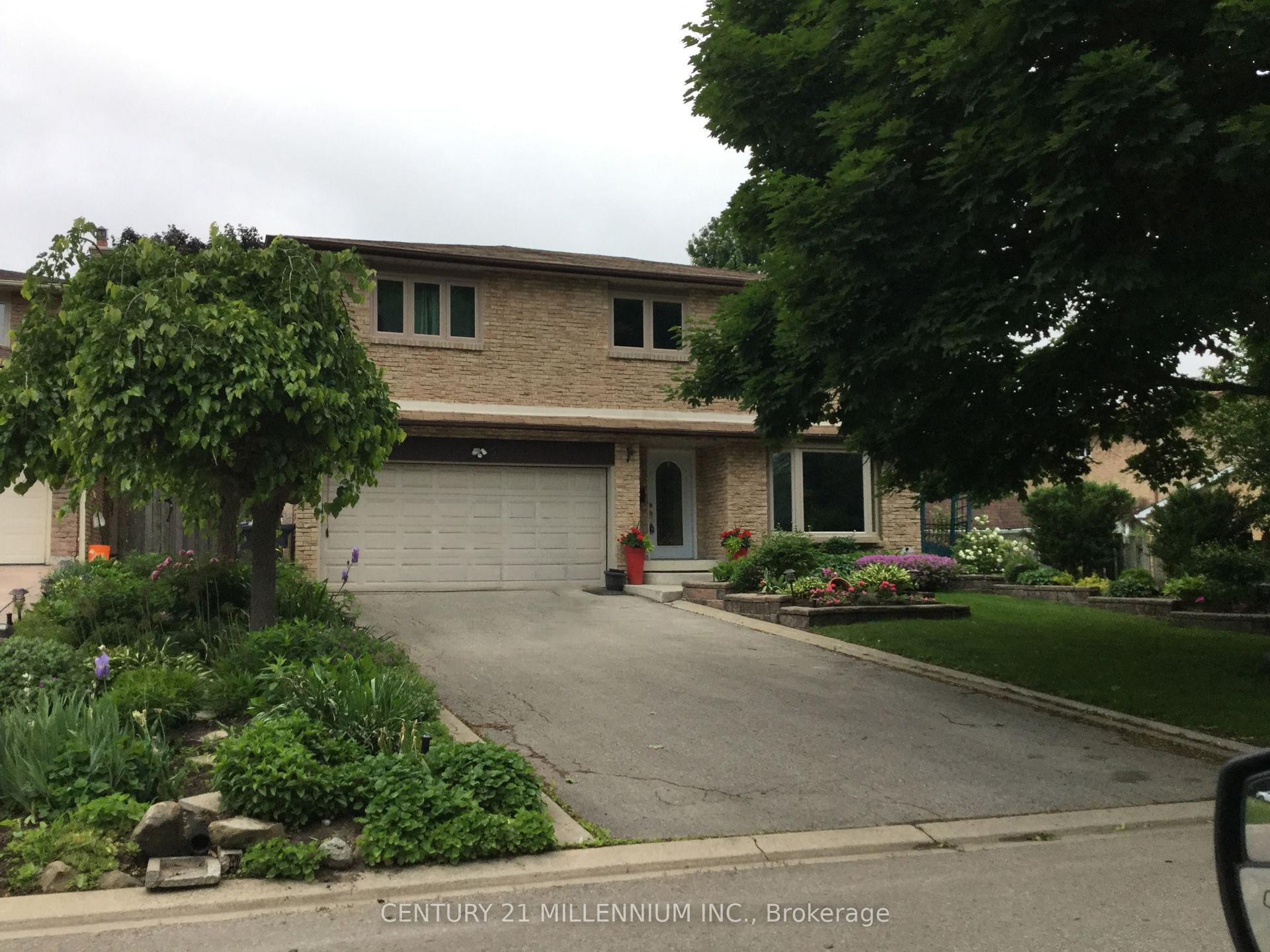 4 Marchmount Crescent, Brampton — Detached for sale, photo 1