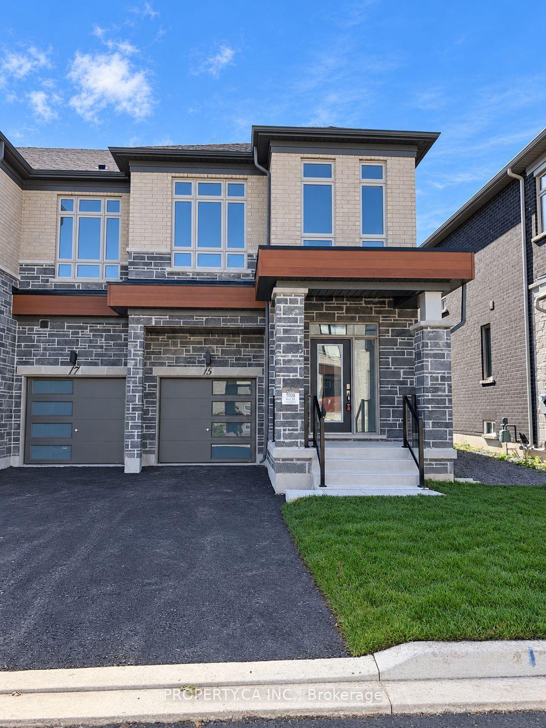 15 Schmeltzer Crescent, Richmond Hill — Townhouse for lease, photo 1