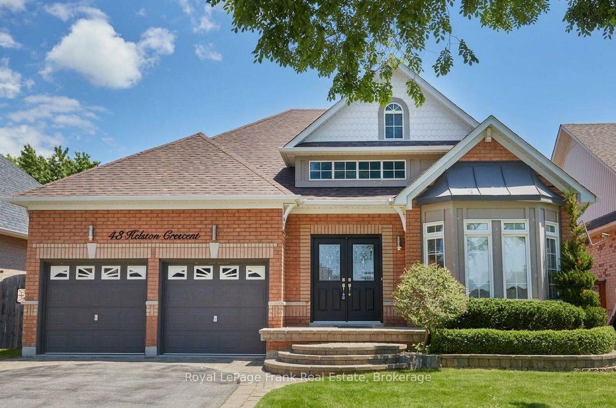 43 Helston Crescent, Whitby — Detached for lease, photo 1