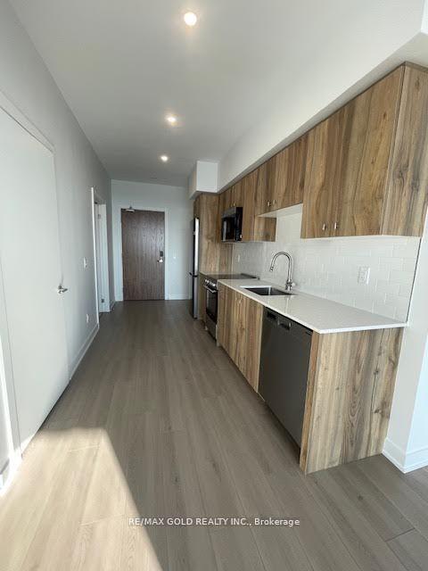25 WELLINGTON Street S 1105 #1105 — photo 1