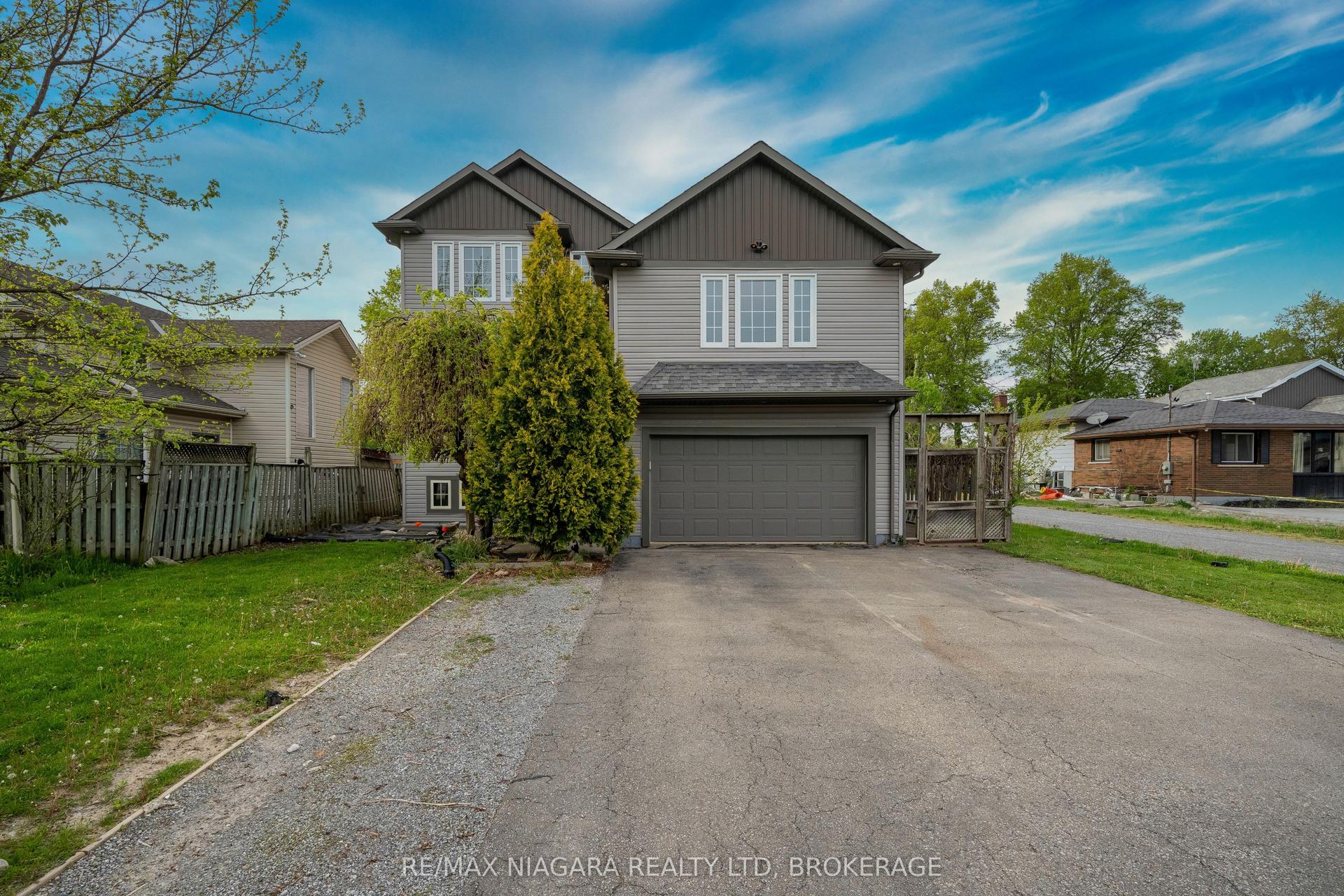 178 Rykert Street — photo 1